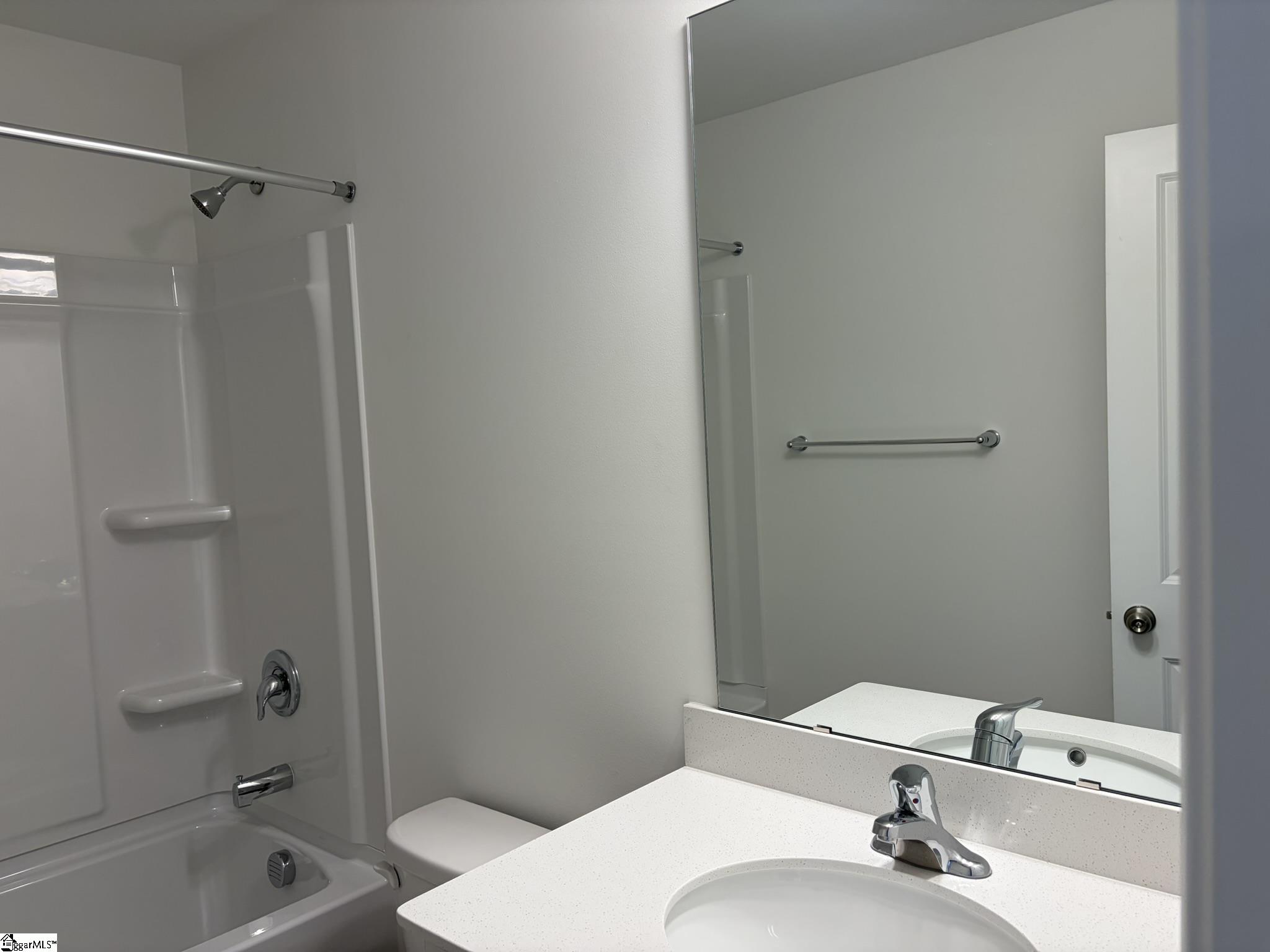 605 Autumn Lake Road Property Photo 7