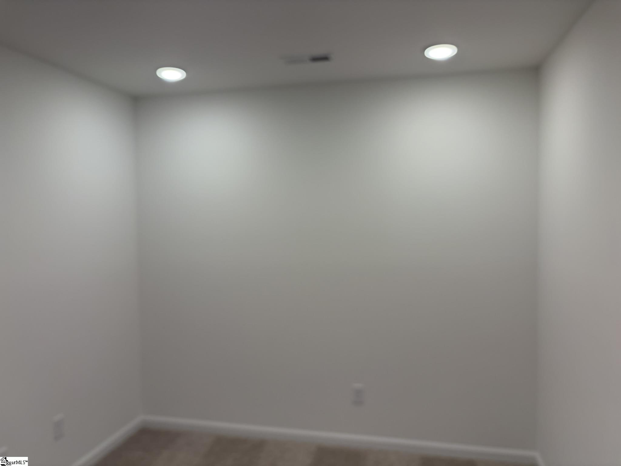 605 Autumn Lake Road Property Photo 9