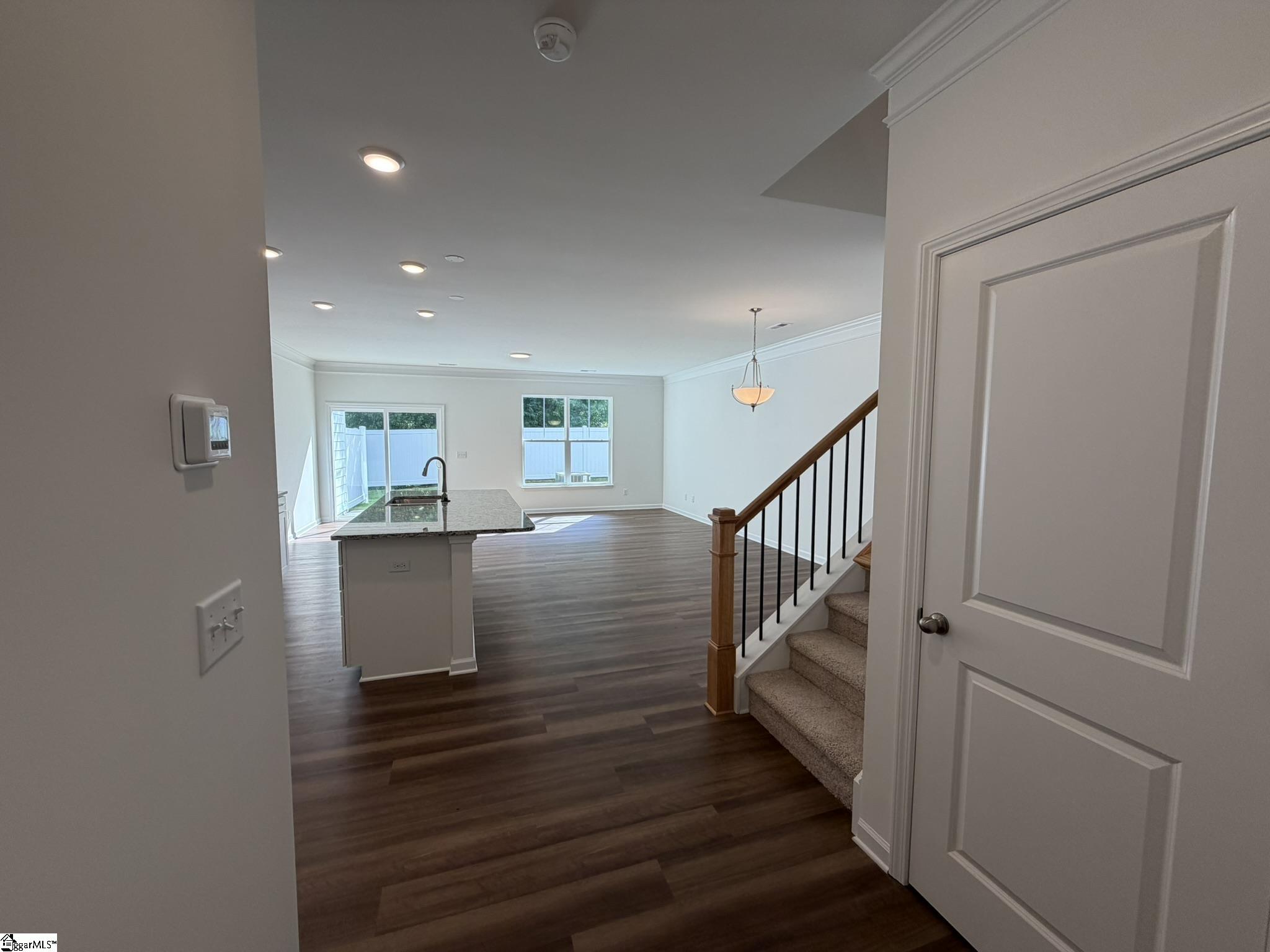 603 Autumn Lake Road Property Photo 4