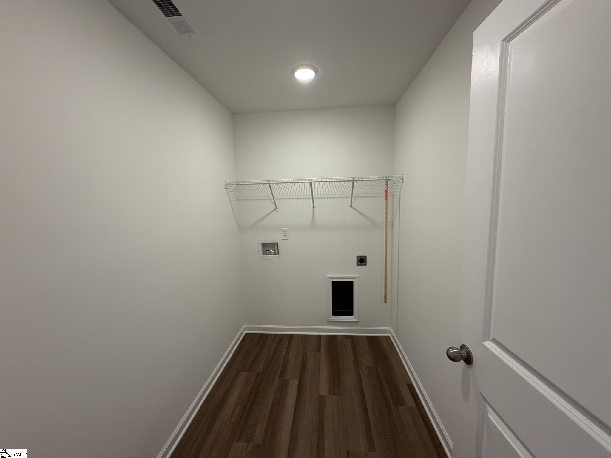 603 Autumn Lake Road Property Photo 12