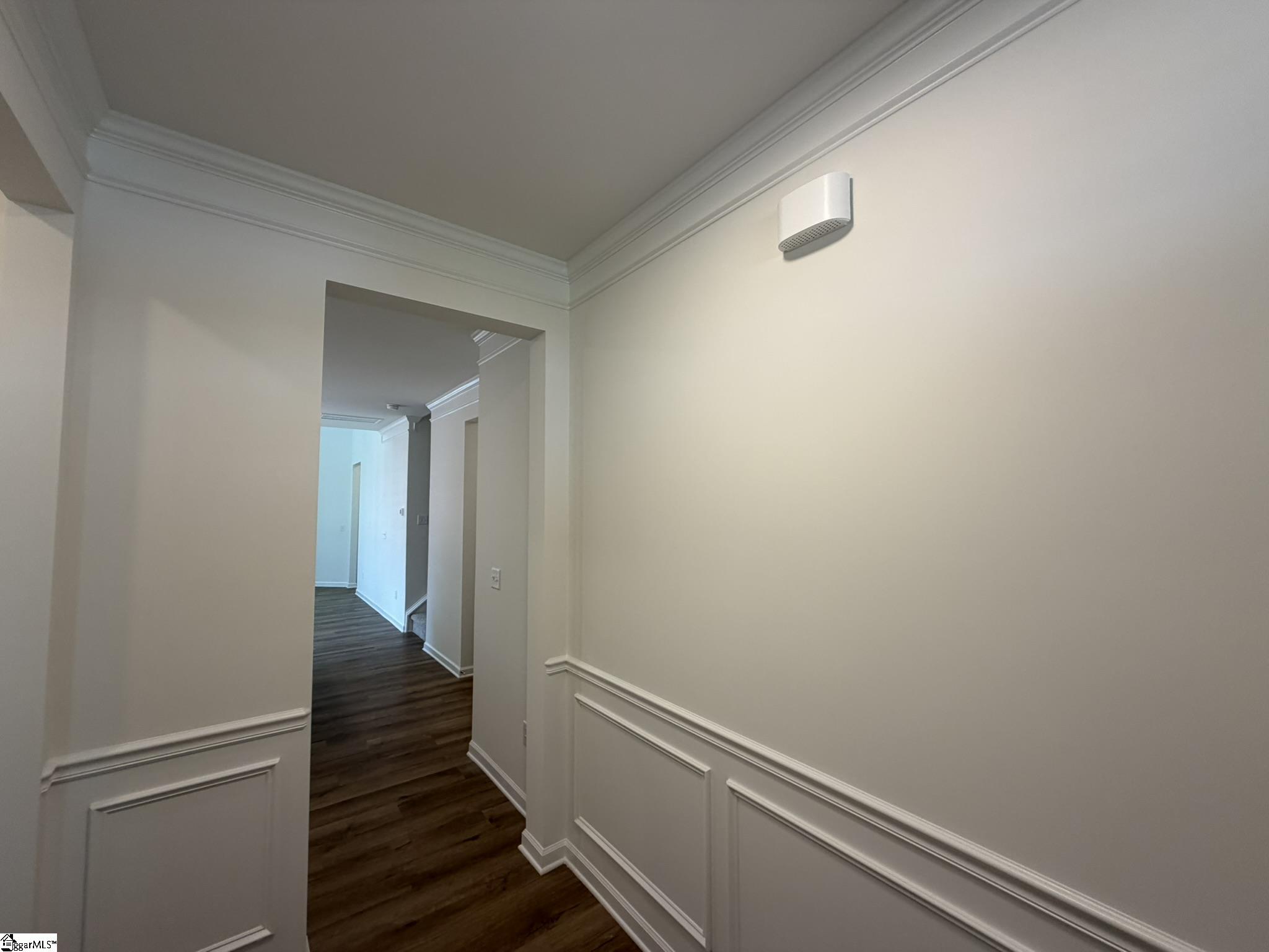 601 Autumn Lake Road Property Photo 2