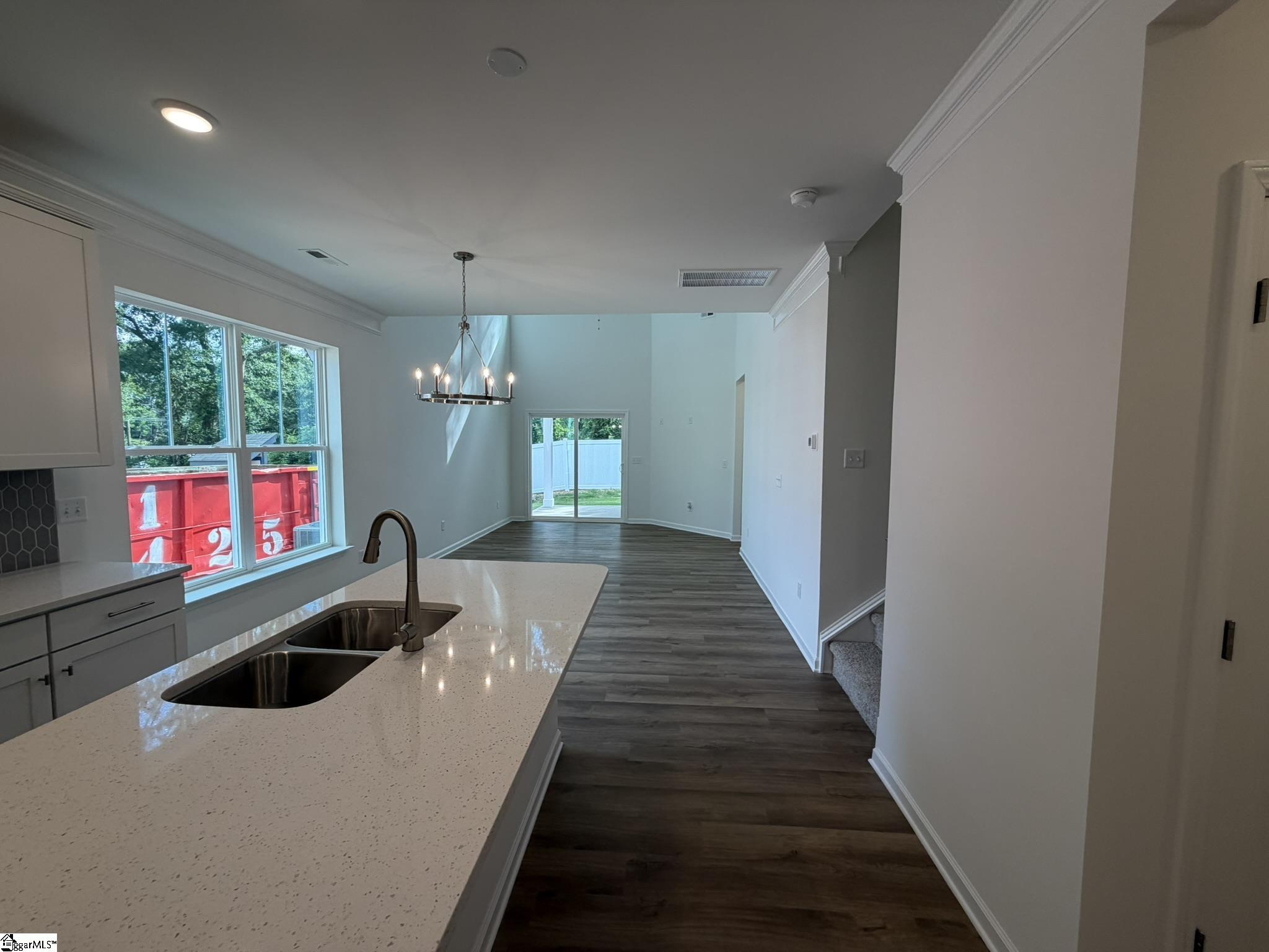 601 Autumn Lake Road Property Photo 4