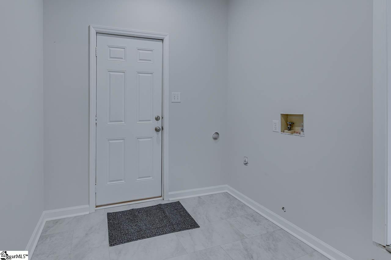 15 Strawberry Drive Property Photo 22