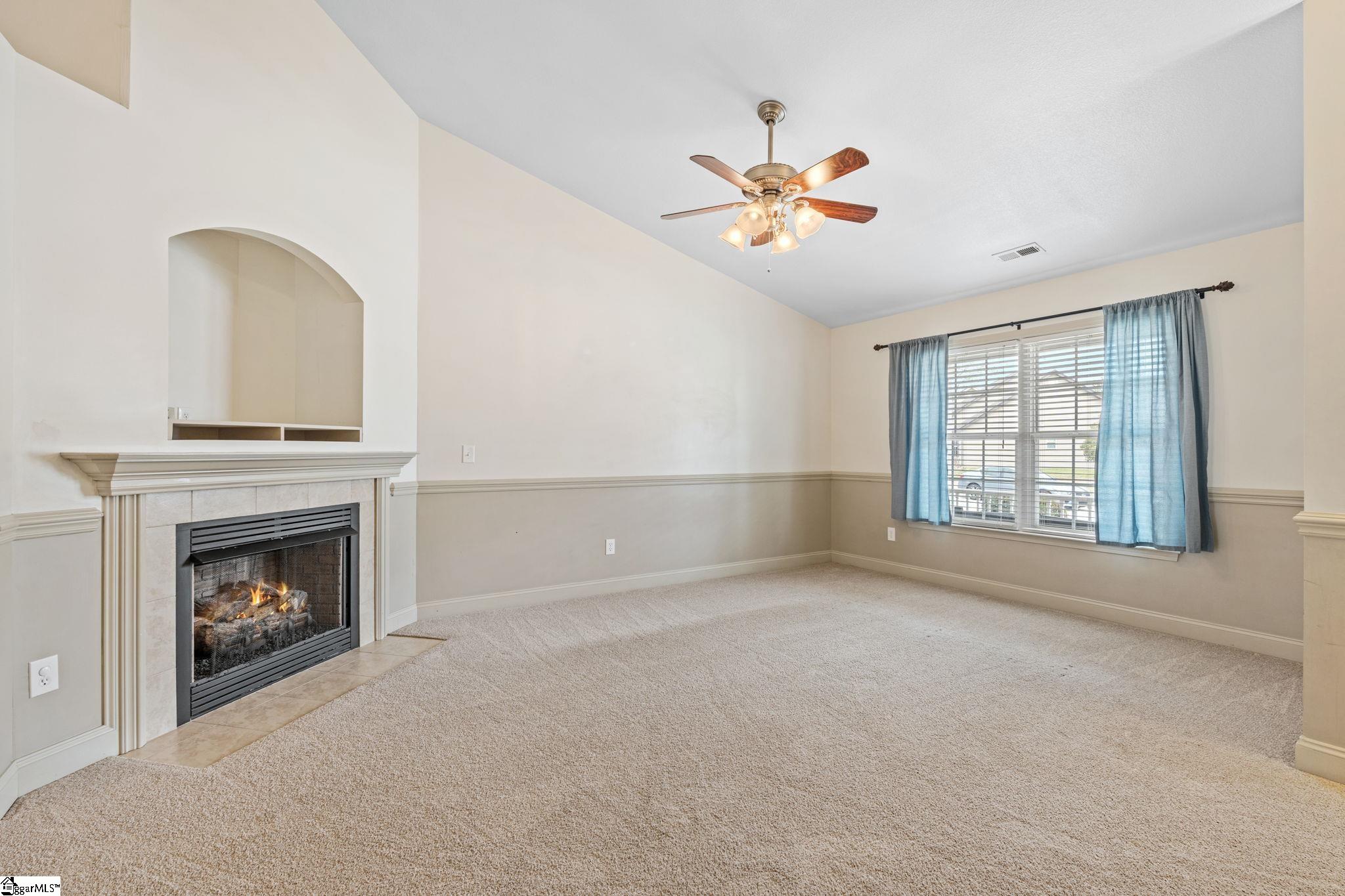 863 Vandenburg Drive Property Photo 11