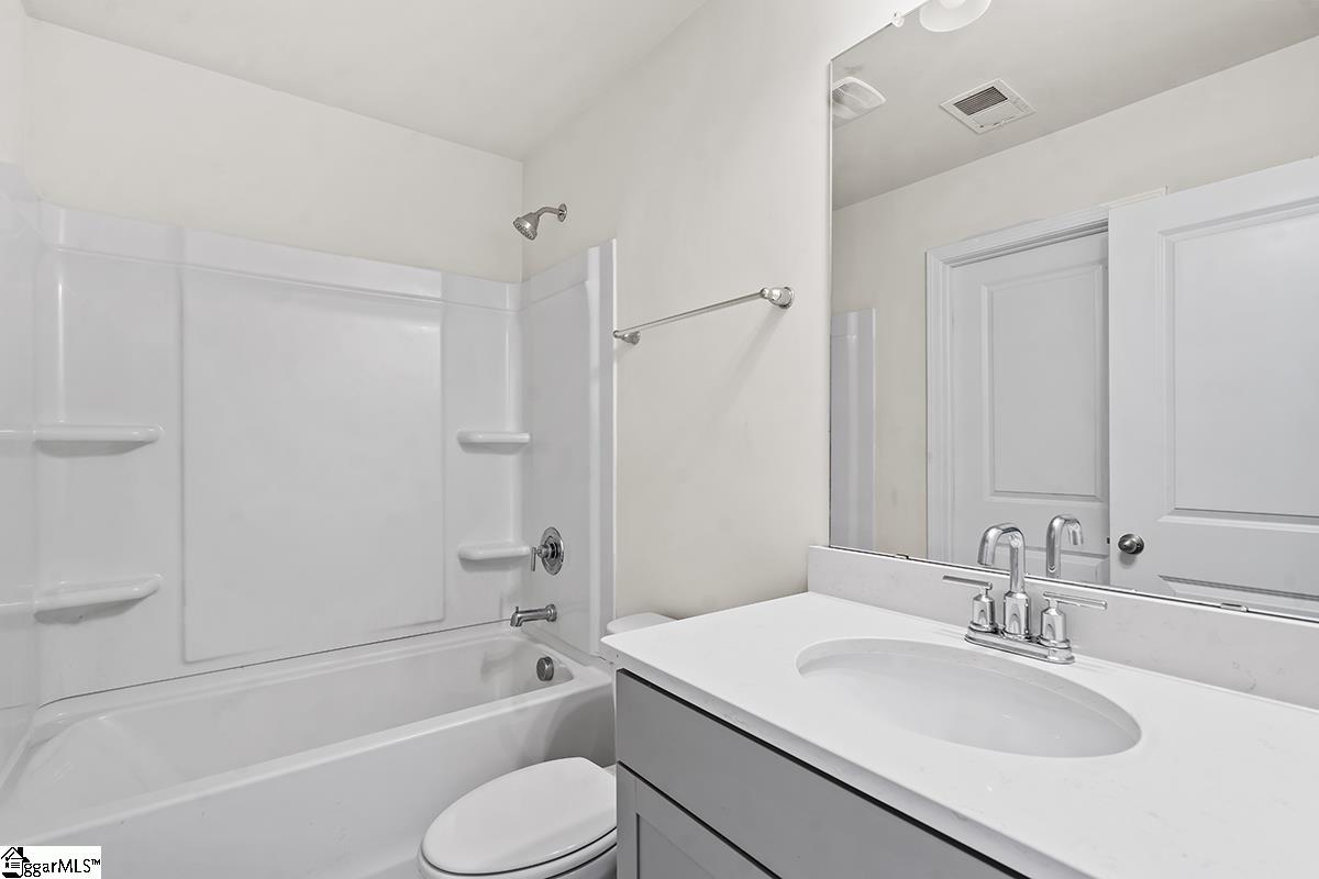 610 Raleighwood Lane Property Photo 14