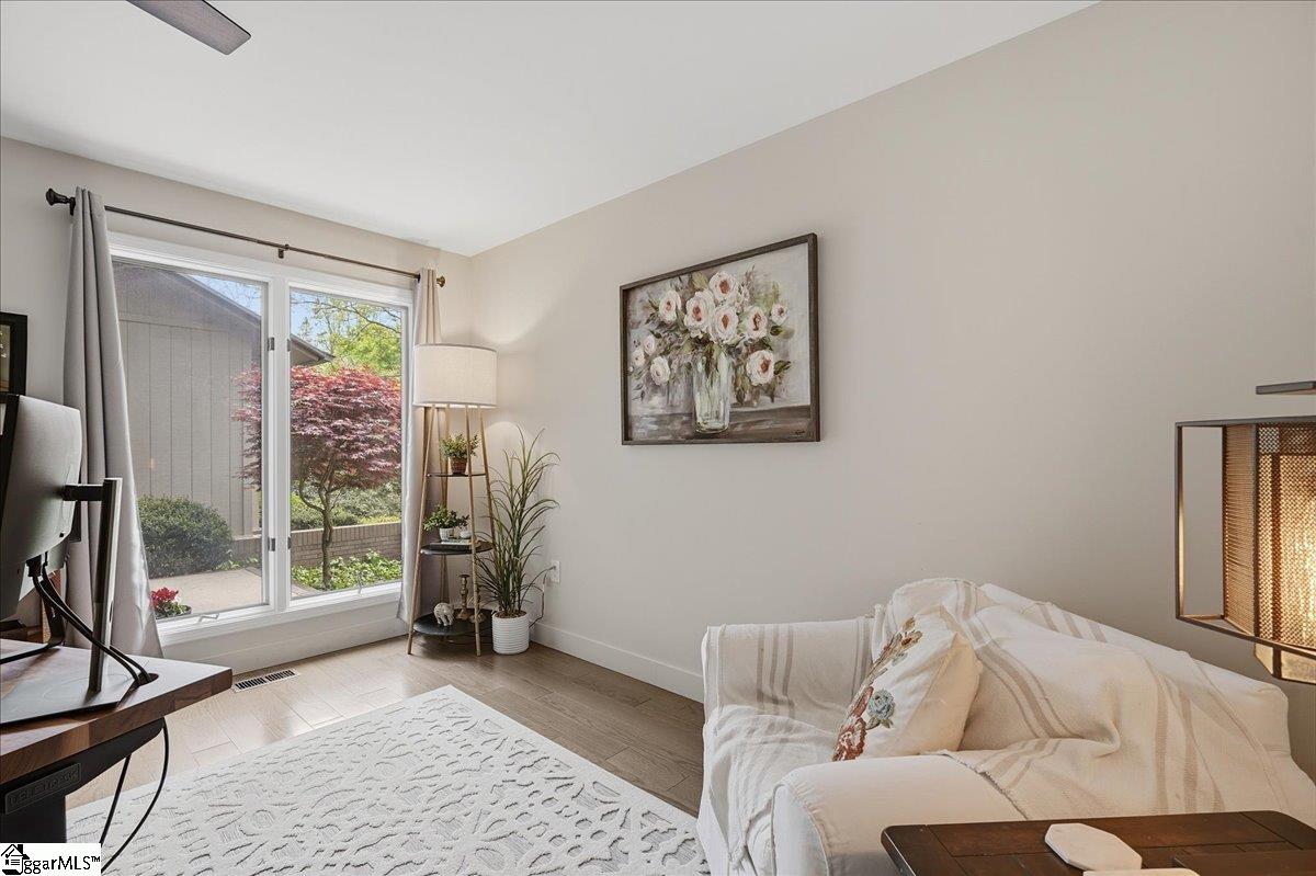 240 Stonehaven Way Property Photo 10