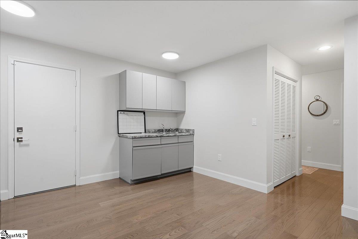 240 Stonehaven Way Property Photo 23