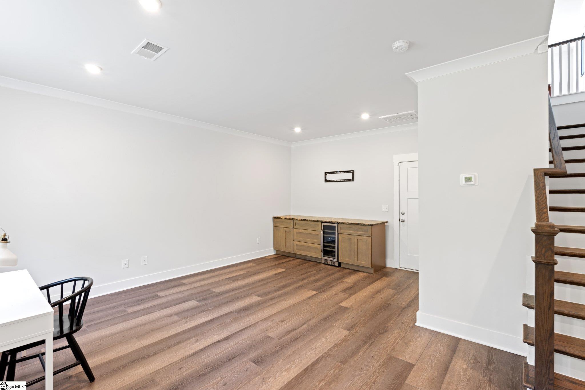 47 Millside Circle Property Photo 4