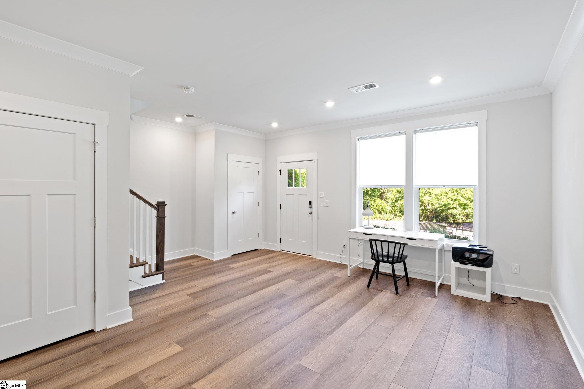 47 Millside Circle Property Photo 5