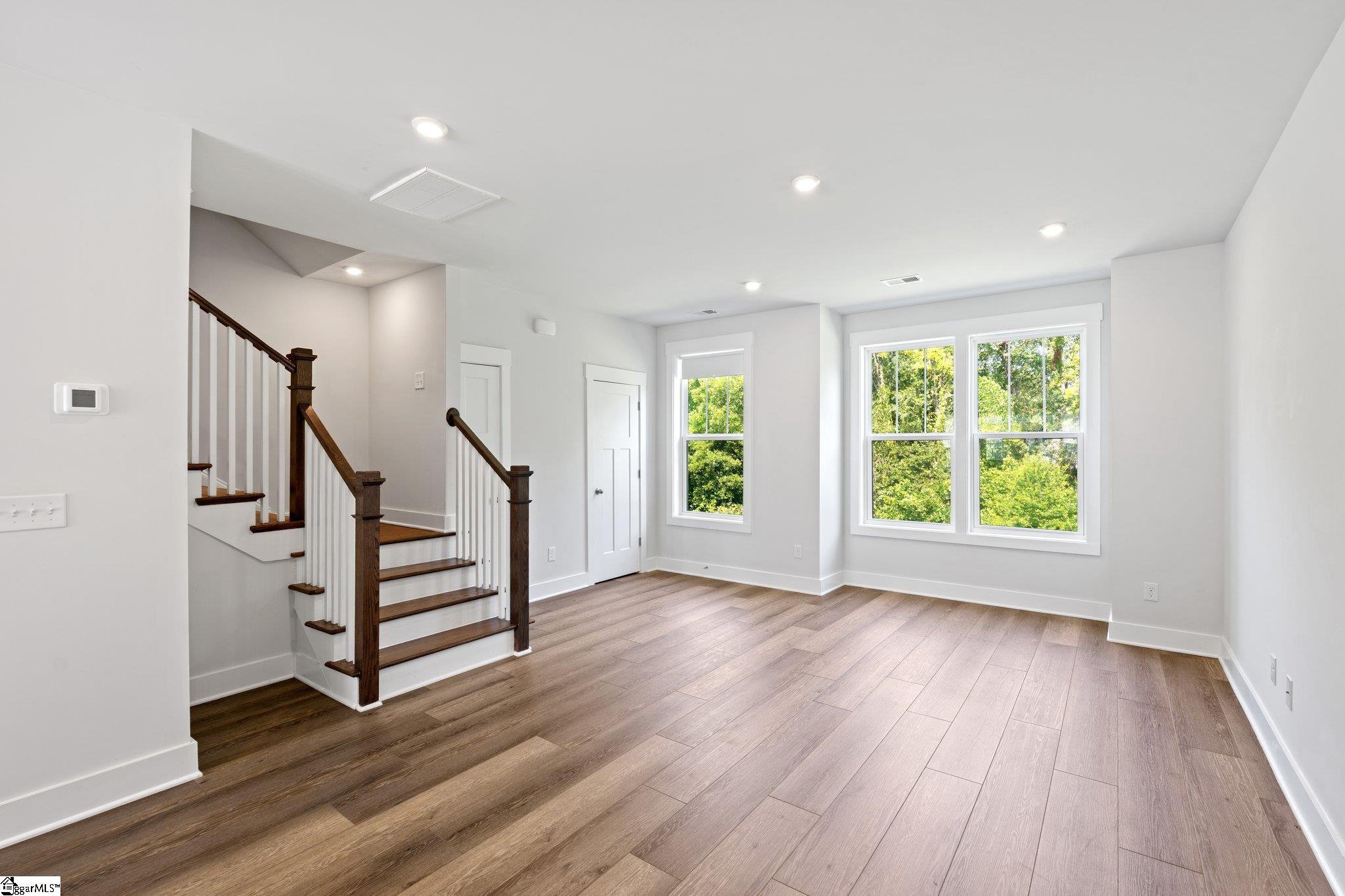 47 Millside Circle Property Photo 7