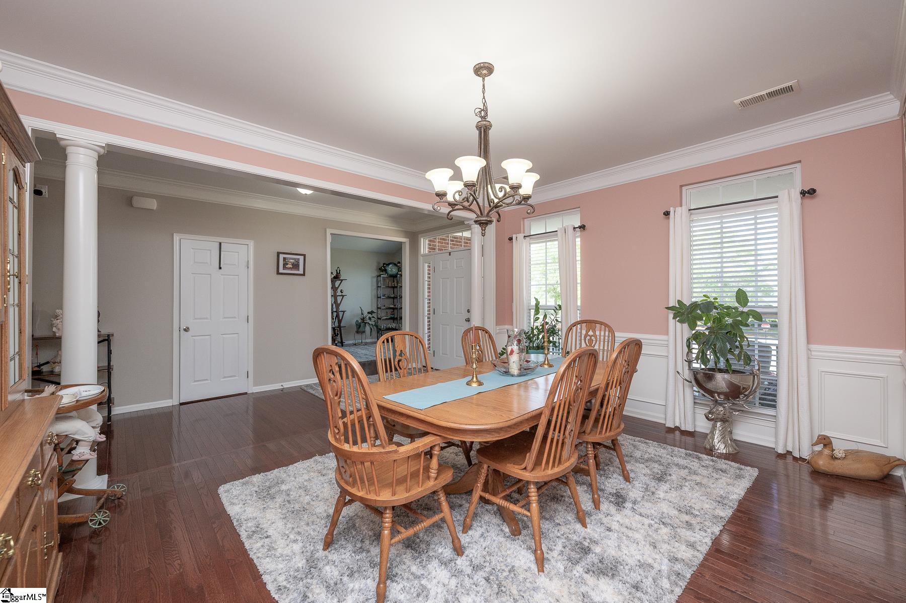 806 Hartscove Court Property Photo 4