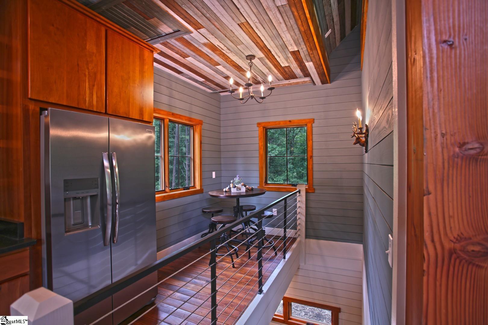 275 Jocassee Lake Road Property Photo 9