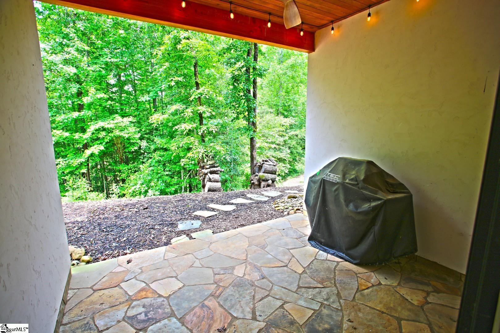 275 Jocassee Lake Road Property Photo 28