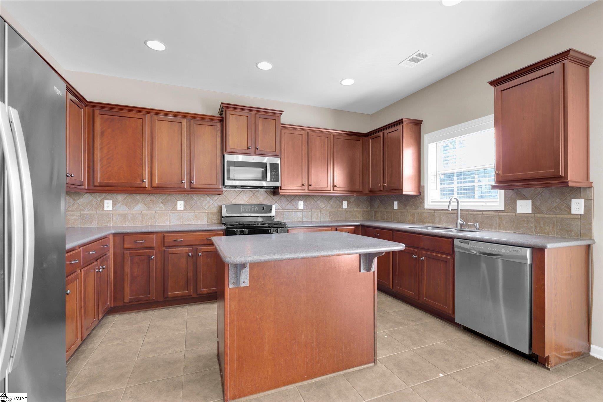 504 Abby Circle Property Photo 15