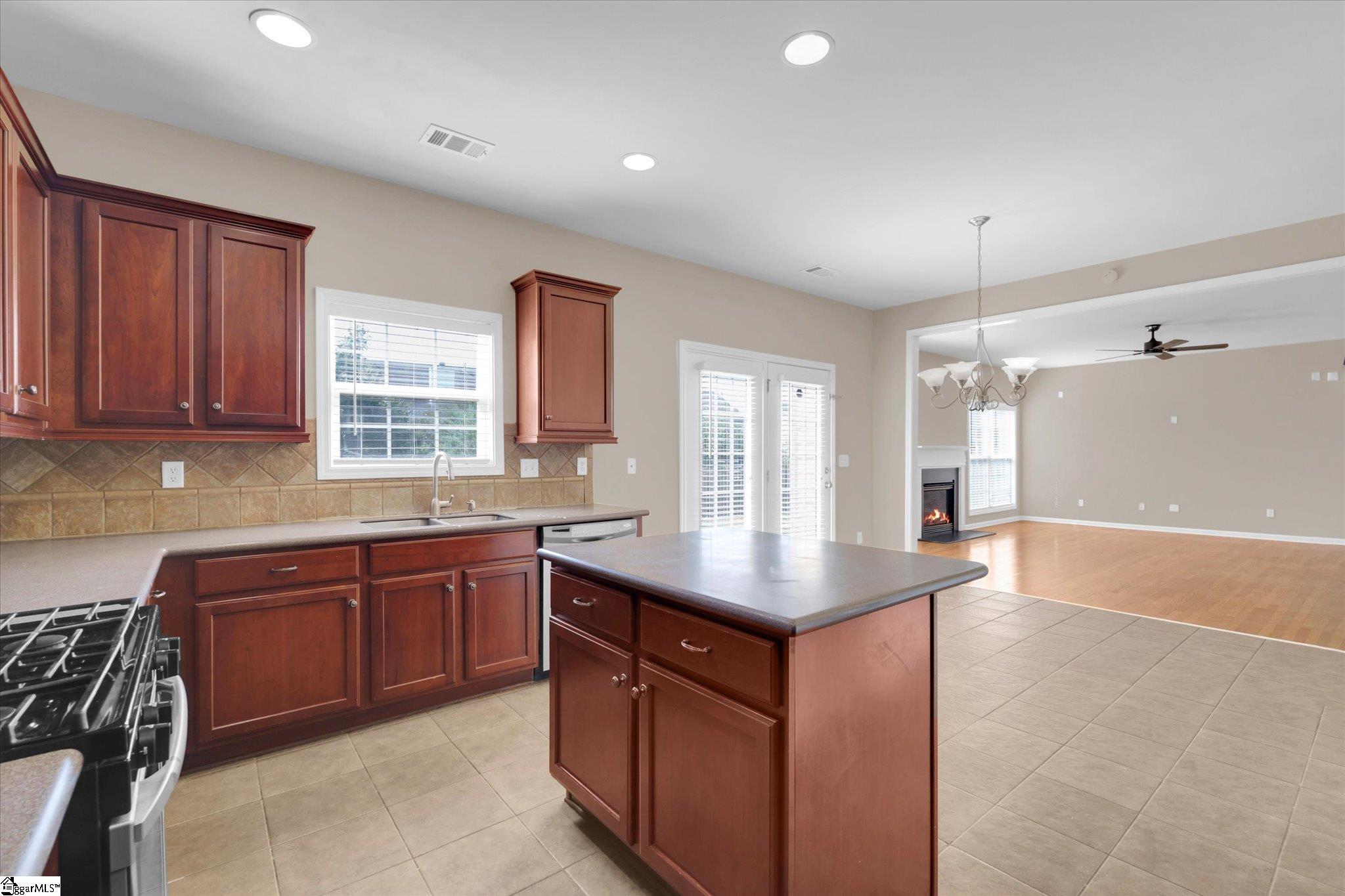 504 Abby Circle Property Photo 16