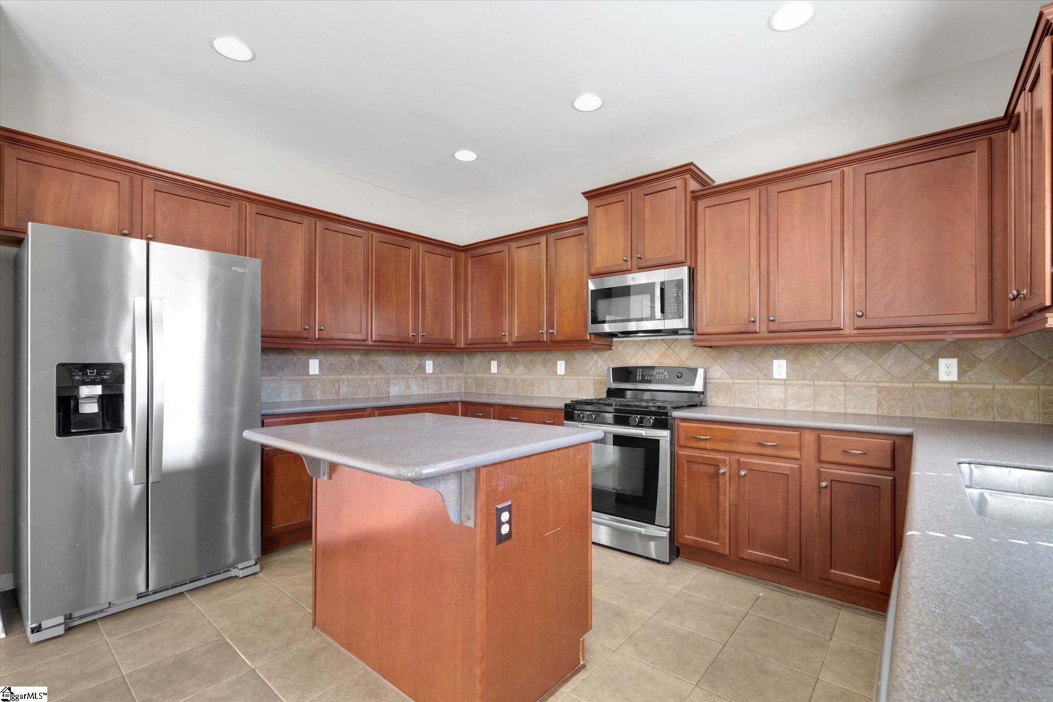 504 Abby Circle Property Photo 18