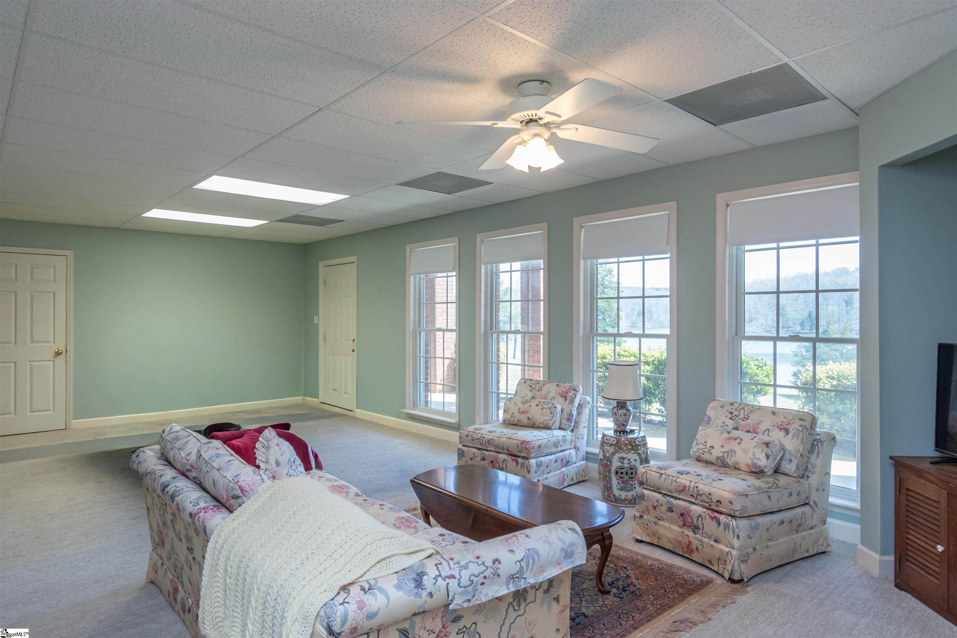 102 E Peninsula Drive Property Photo 25