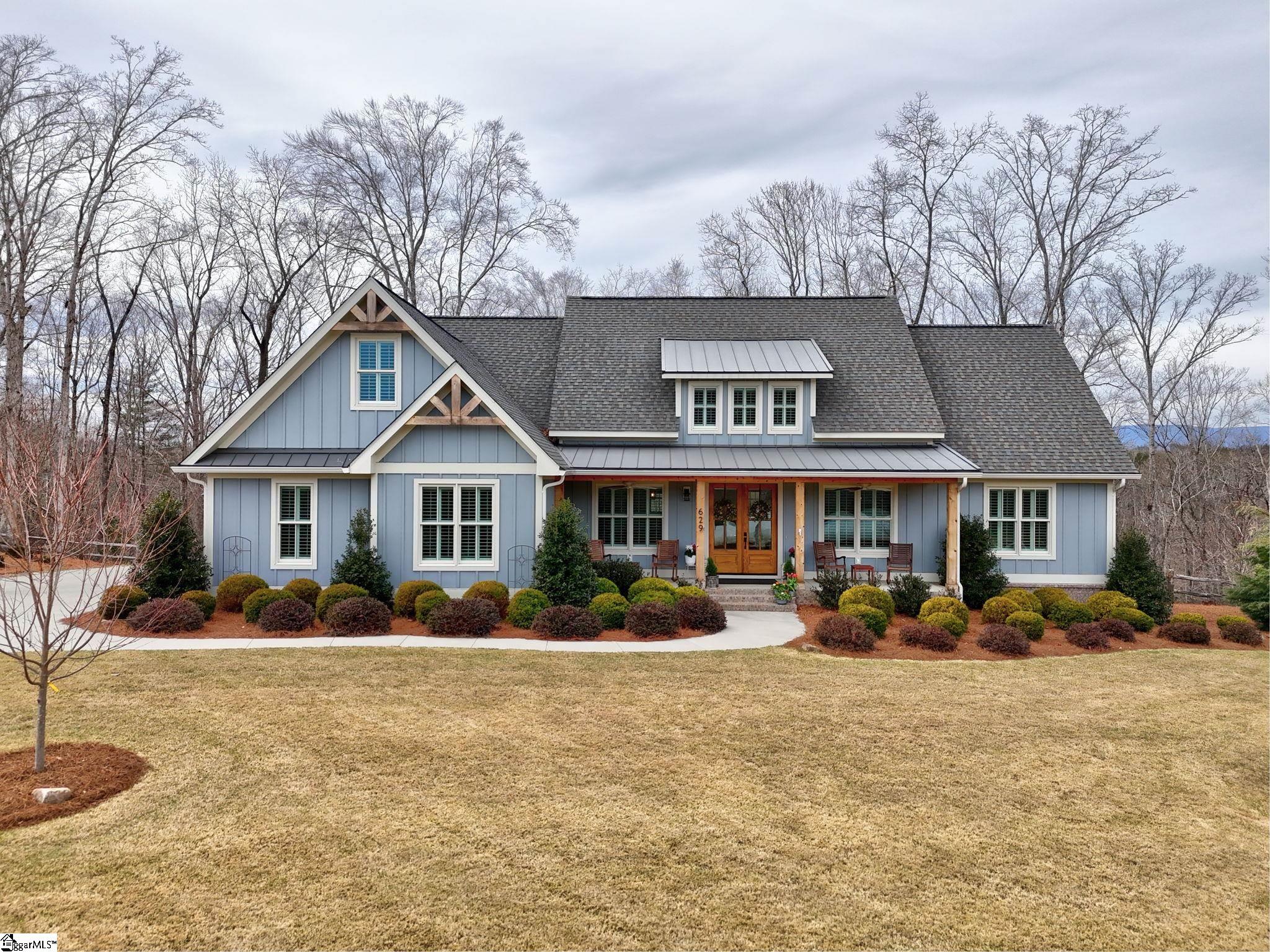 629 Riverstead Drive Property Photo 1