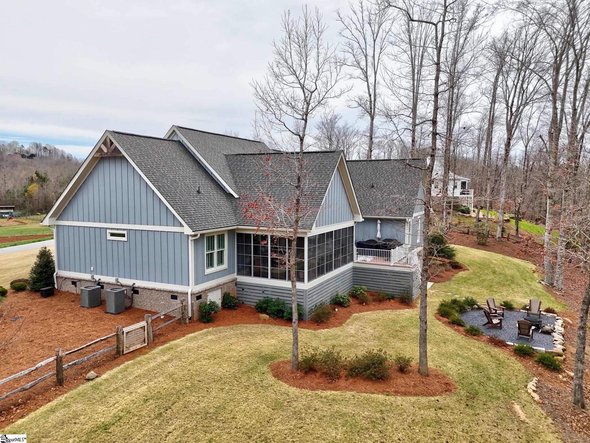 629 Riverstead Drive Property Photo 38