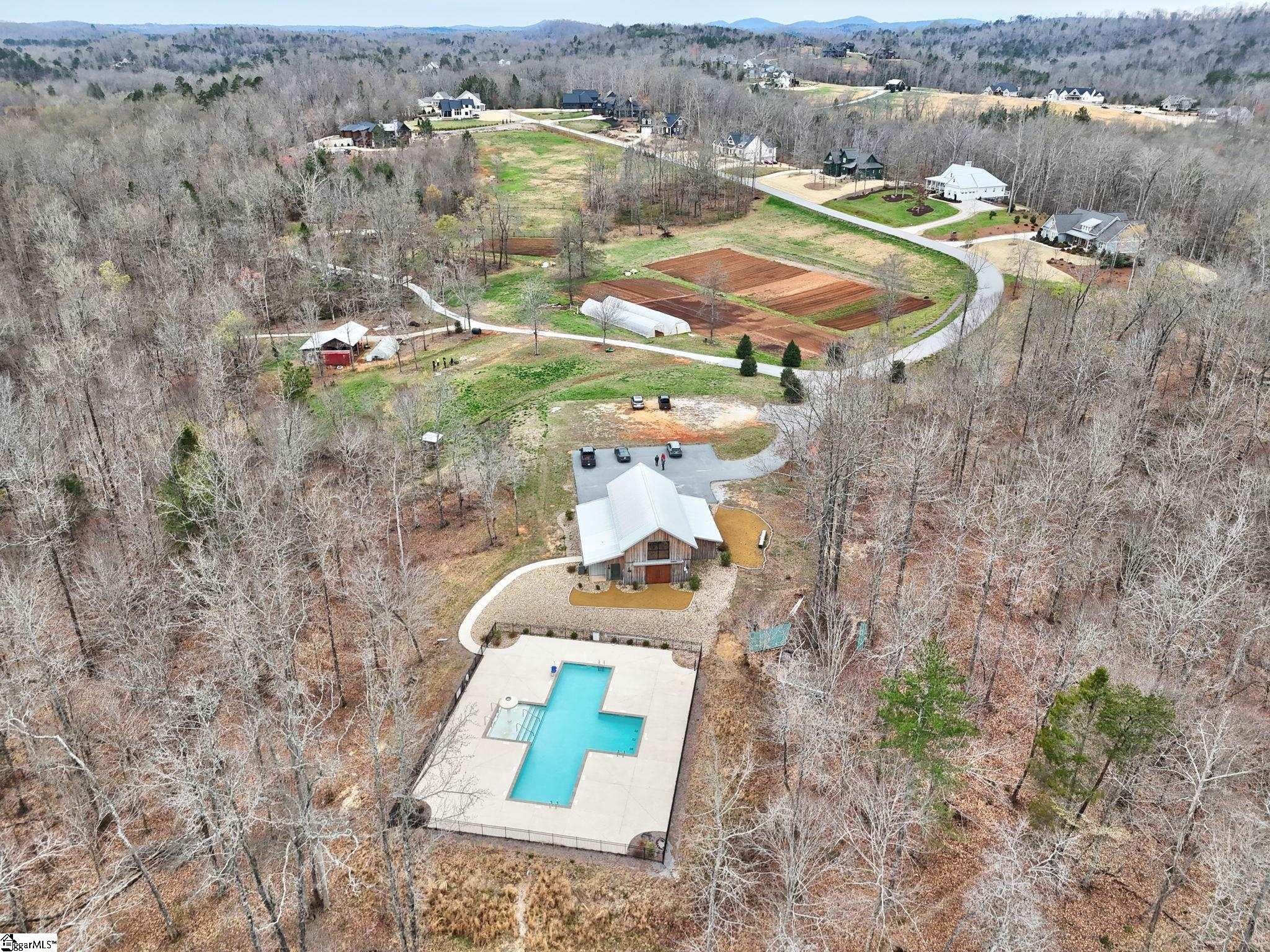 629 Riverstead Drive Property Photo 39