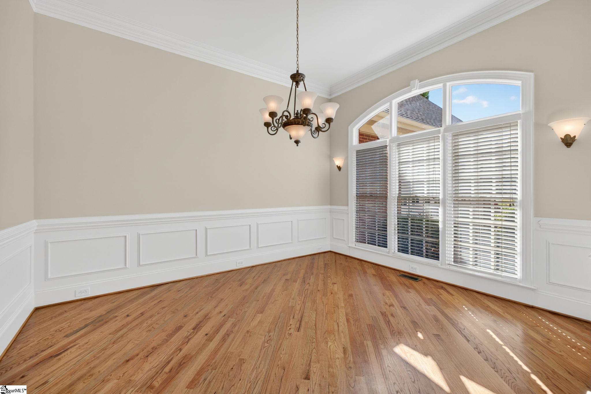 4 Broadstone Court Property Photo 11