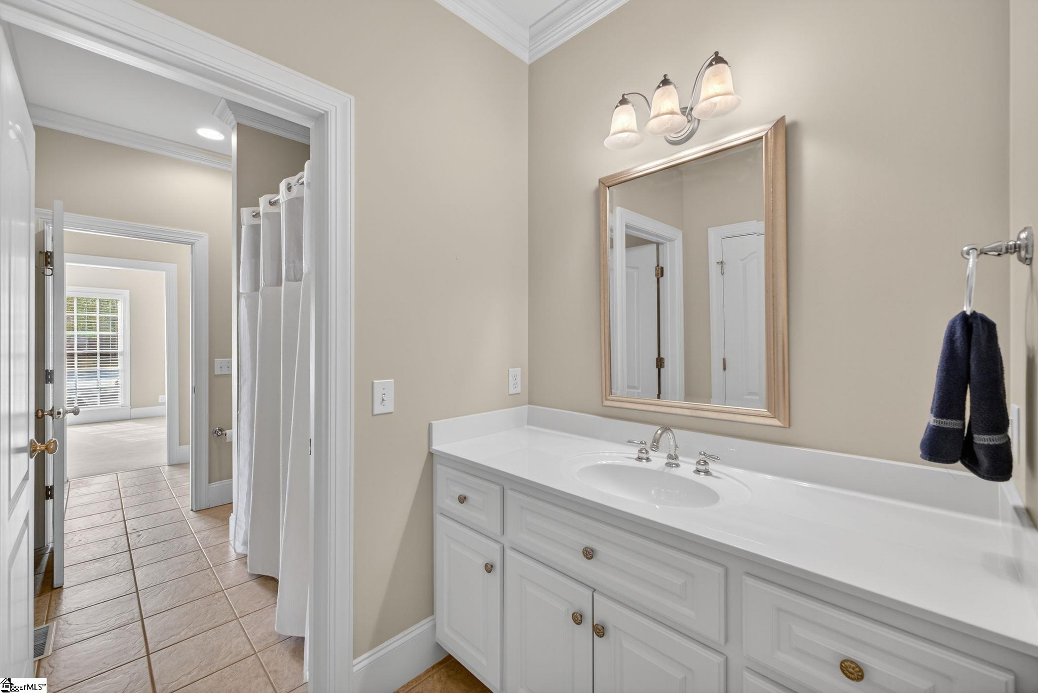 4 Broadstone Court Property Photo 32