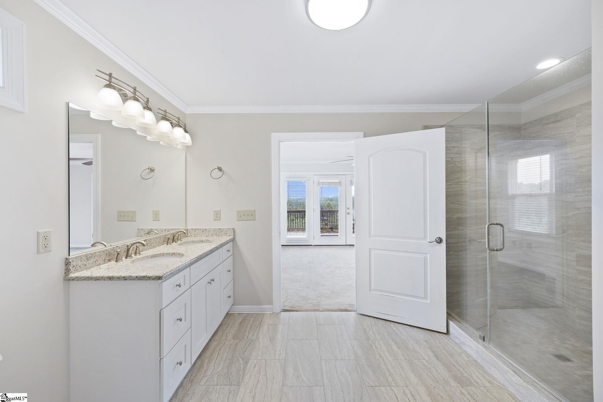 6735 Highway 357 Property Photo 40