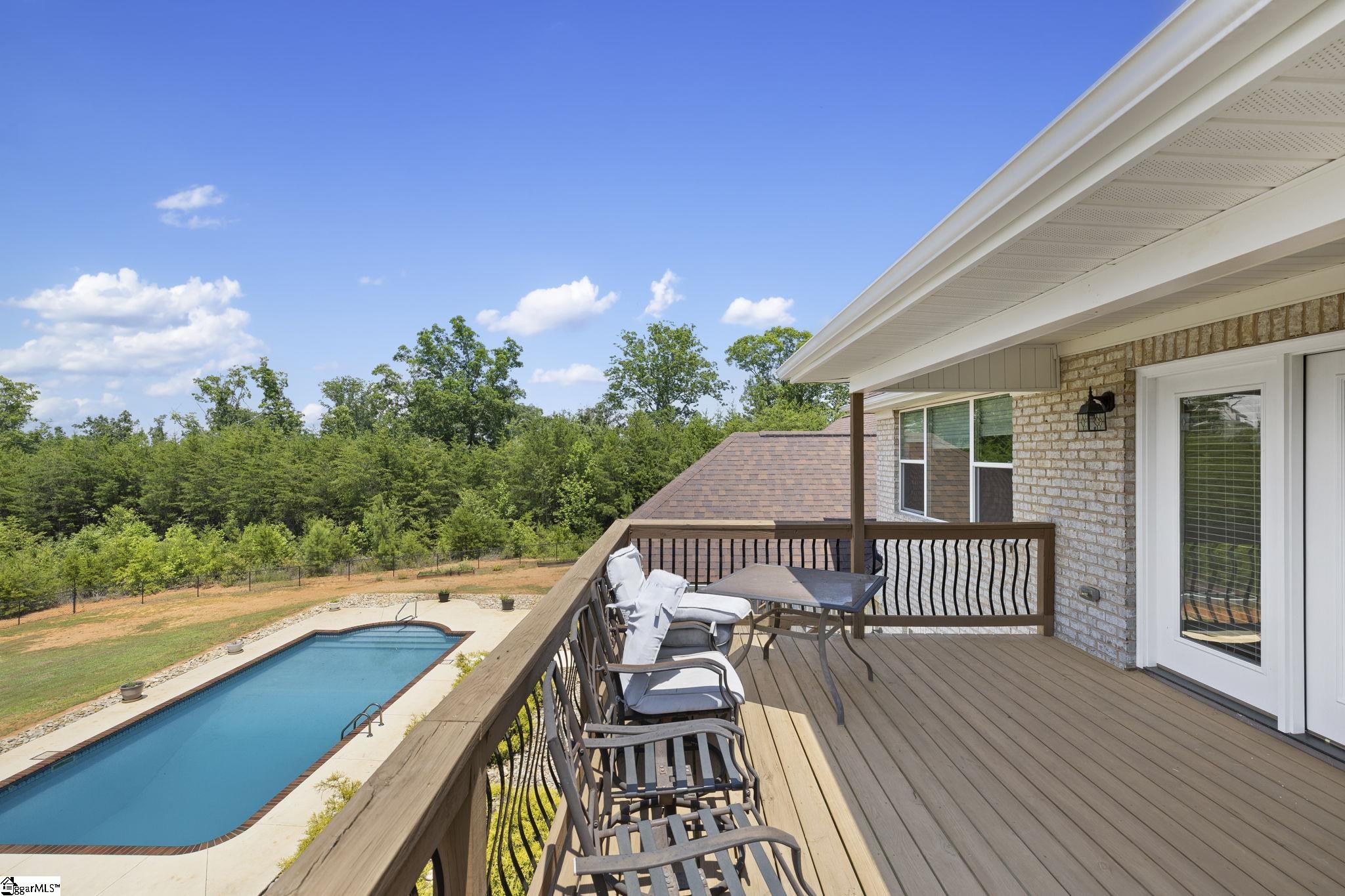 6735 Highway 357 Property Photo 43