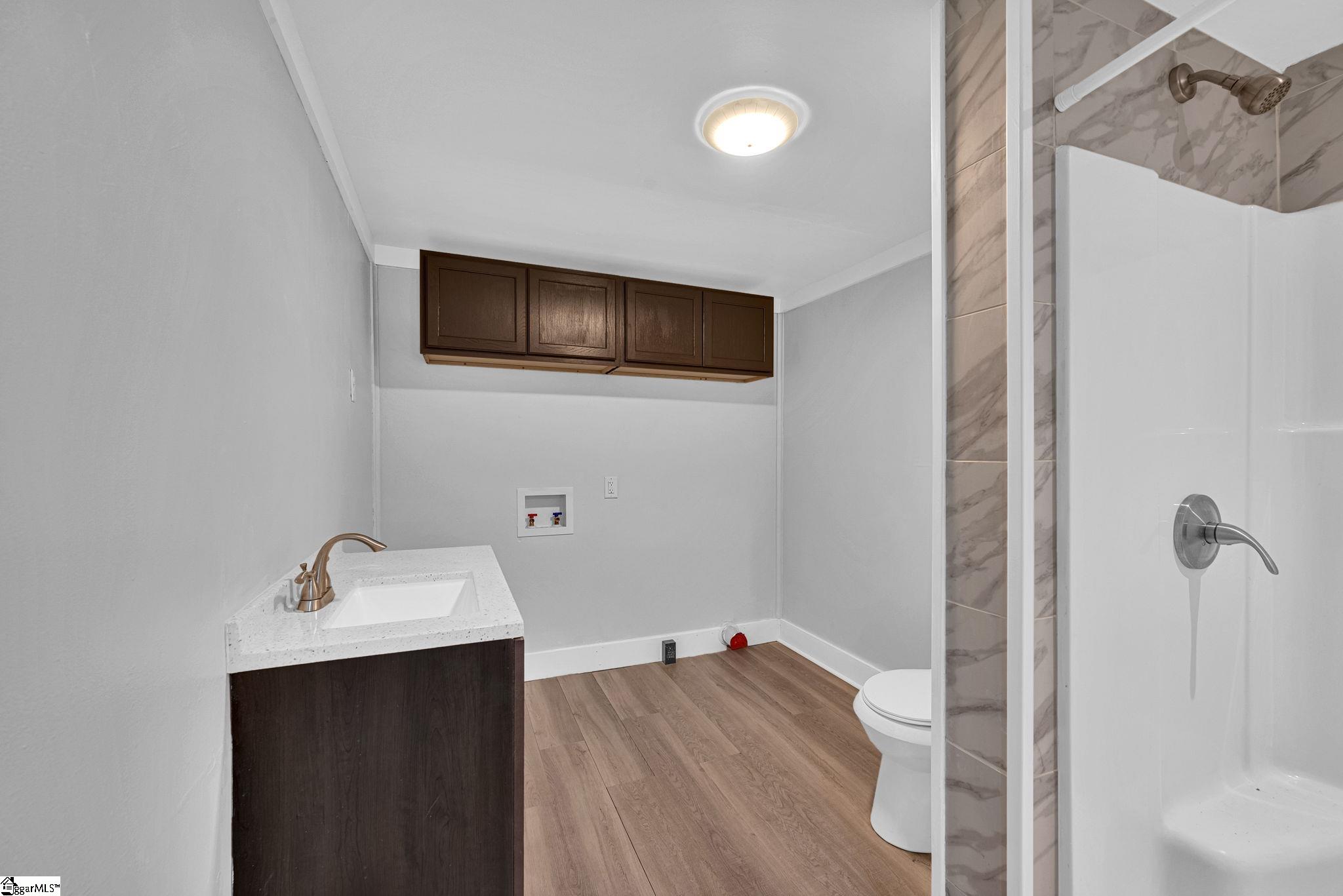 303 Garren Road Property Photo 12