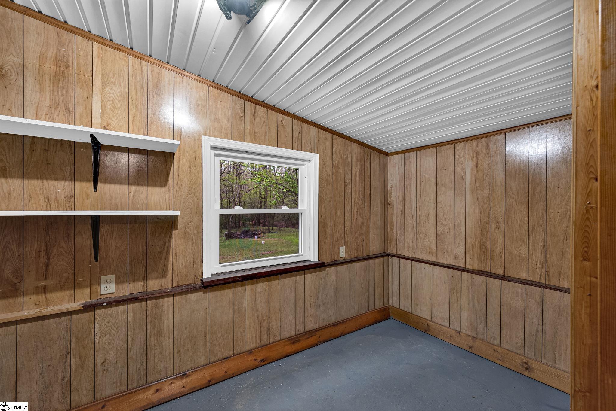 303 Garren Road Property Photo 22