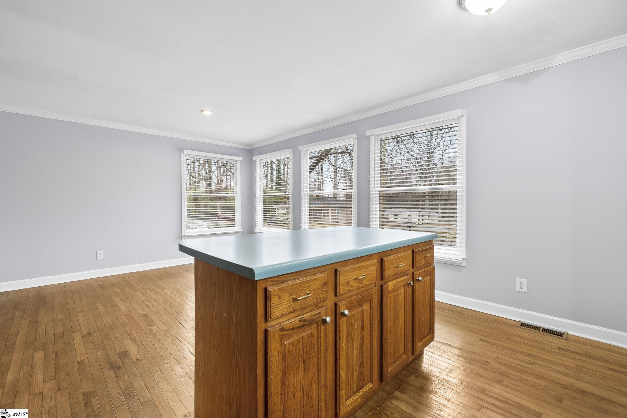119 Sutton Drive Property Photo 13