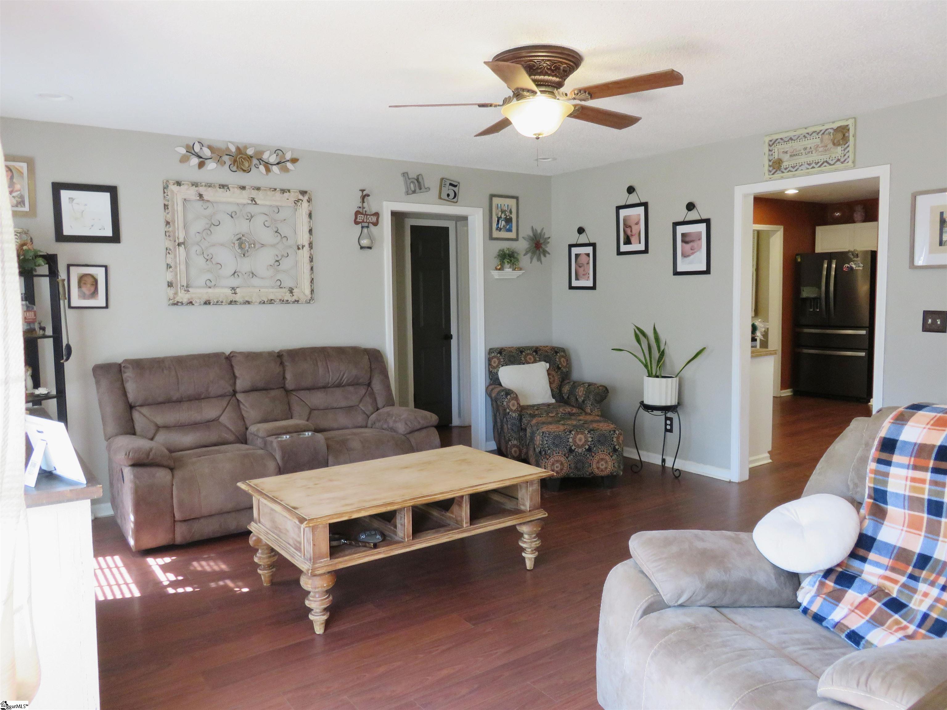 224 Riverrun Drive Property Photo 8
