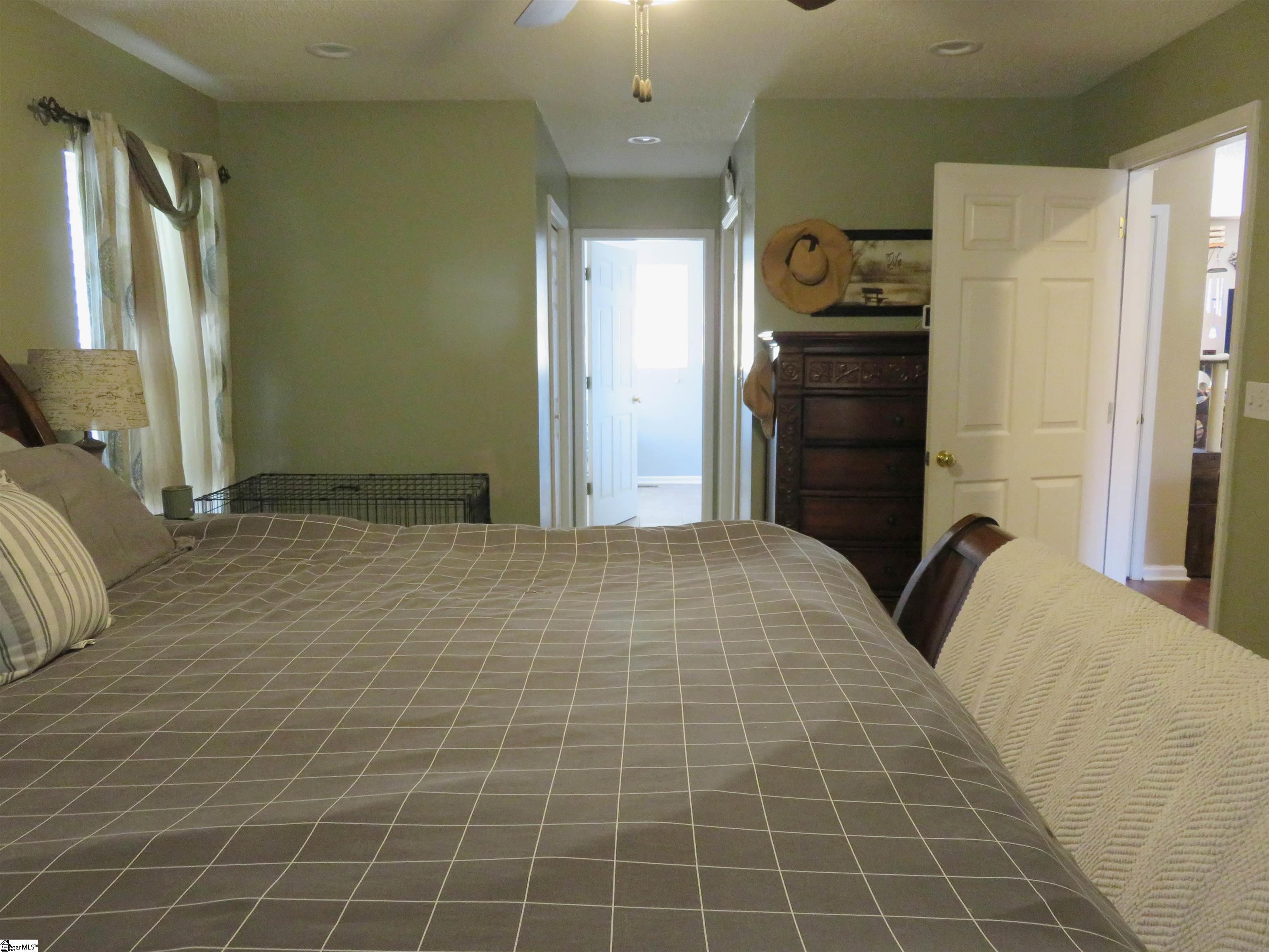 224 Riverrun Drive Property Photo 14