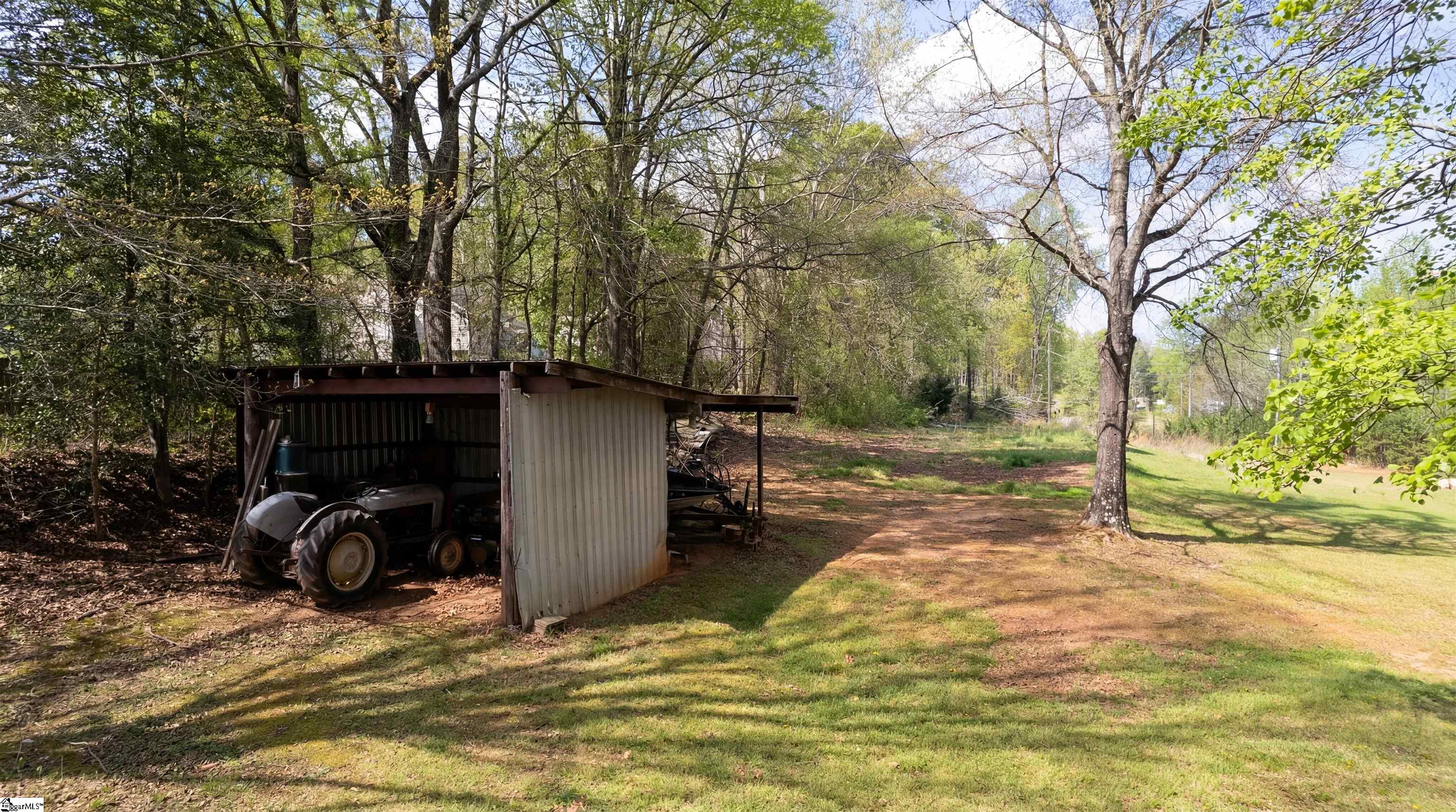 1360 Old Mill Road Property Photo 8