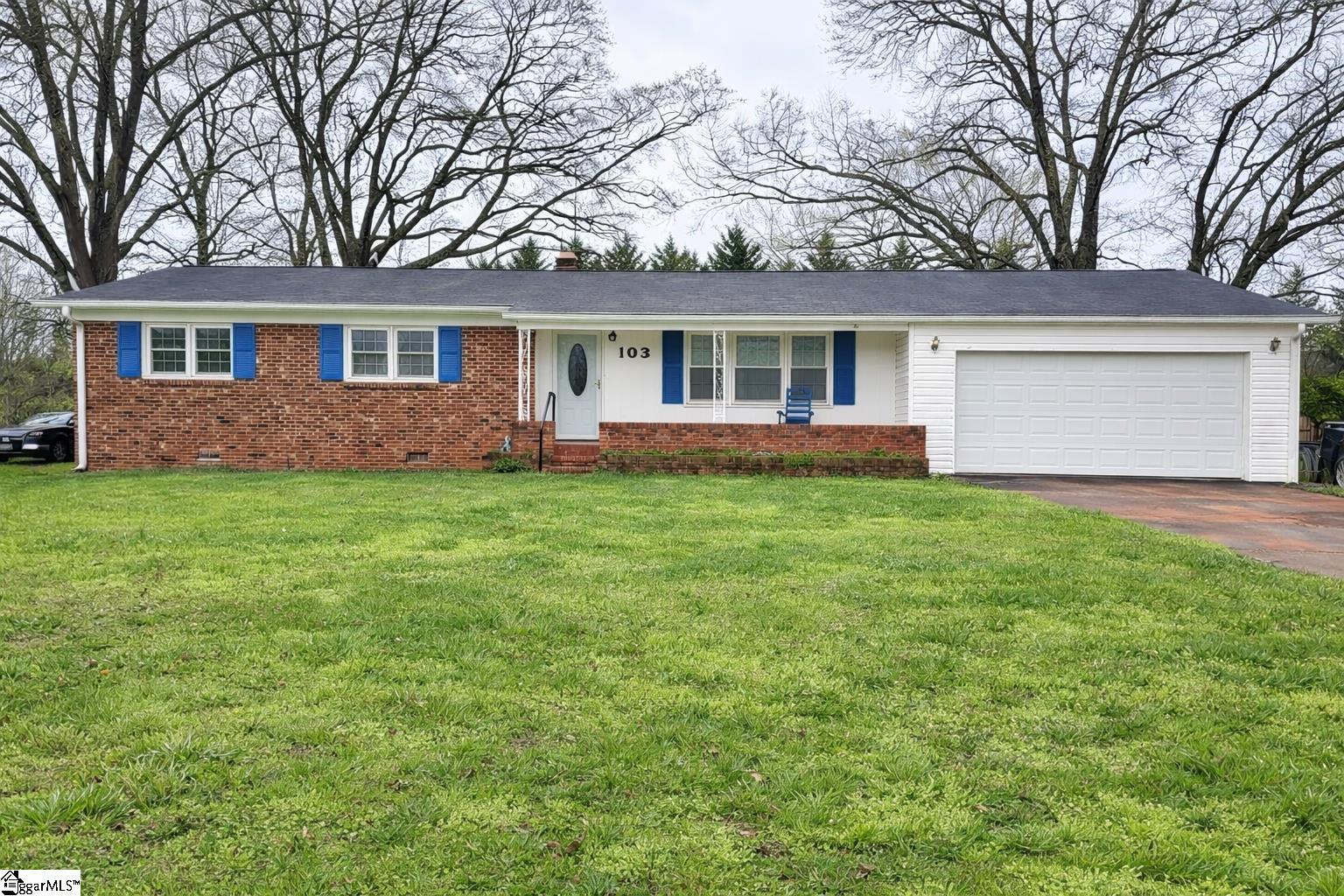 103 Cope Circle Property Photo 1