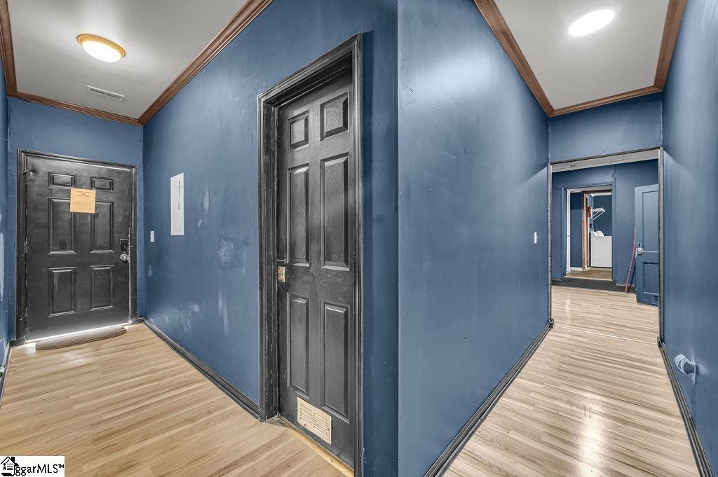 1660 Wofford Street Property Photo 2