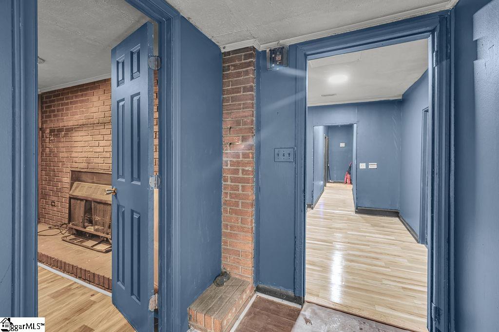 1660 Wofford Street Property Photo 8