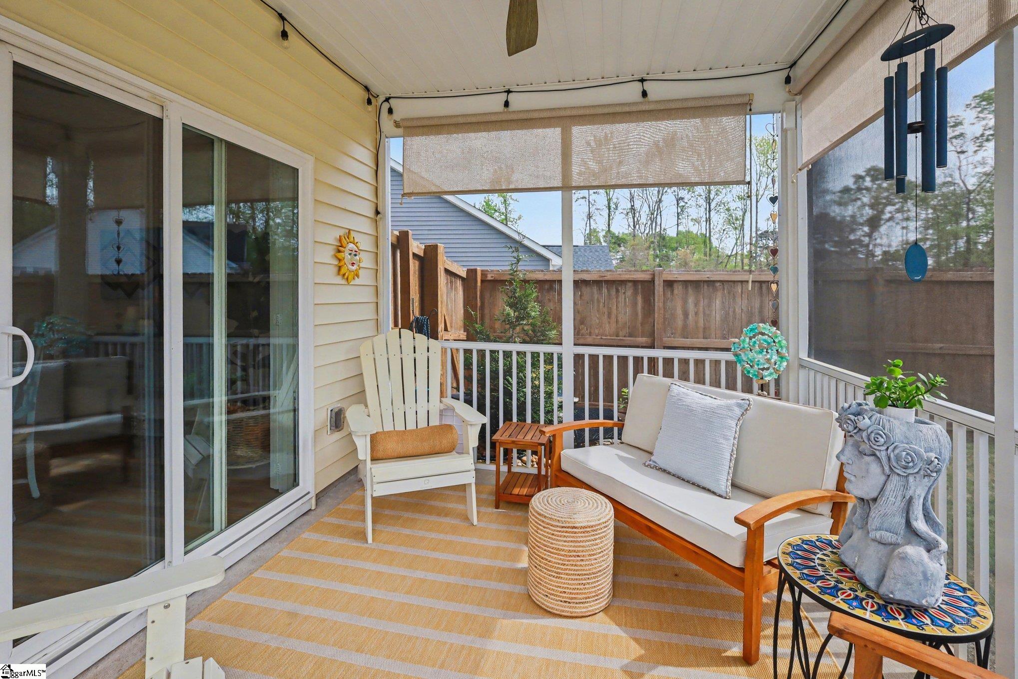 605 Sunwater Drive Property Photo 2