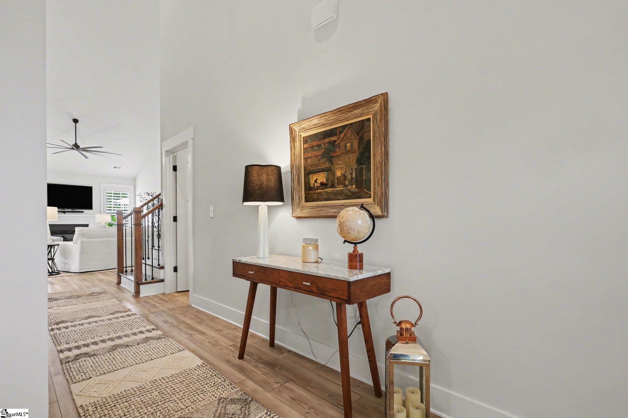 605 Sunwater Drive Property Photo 5