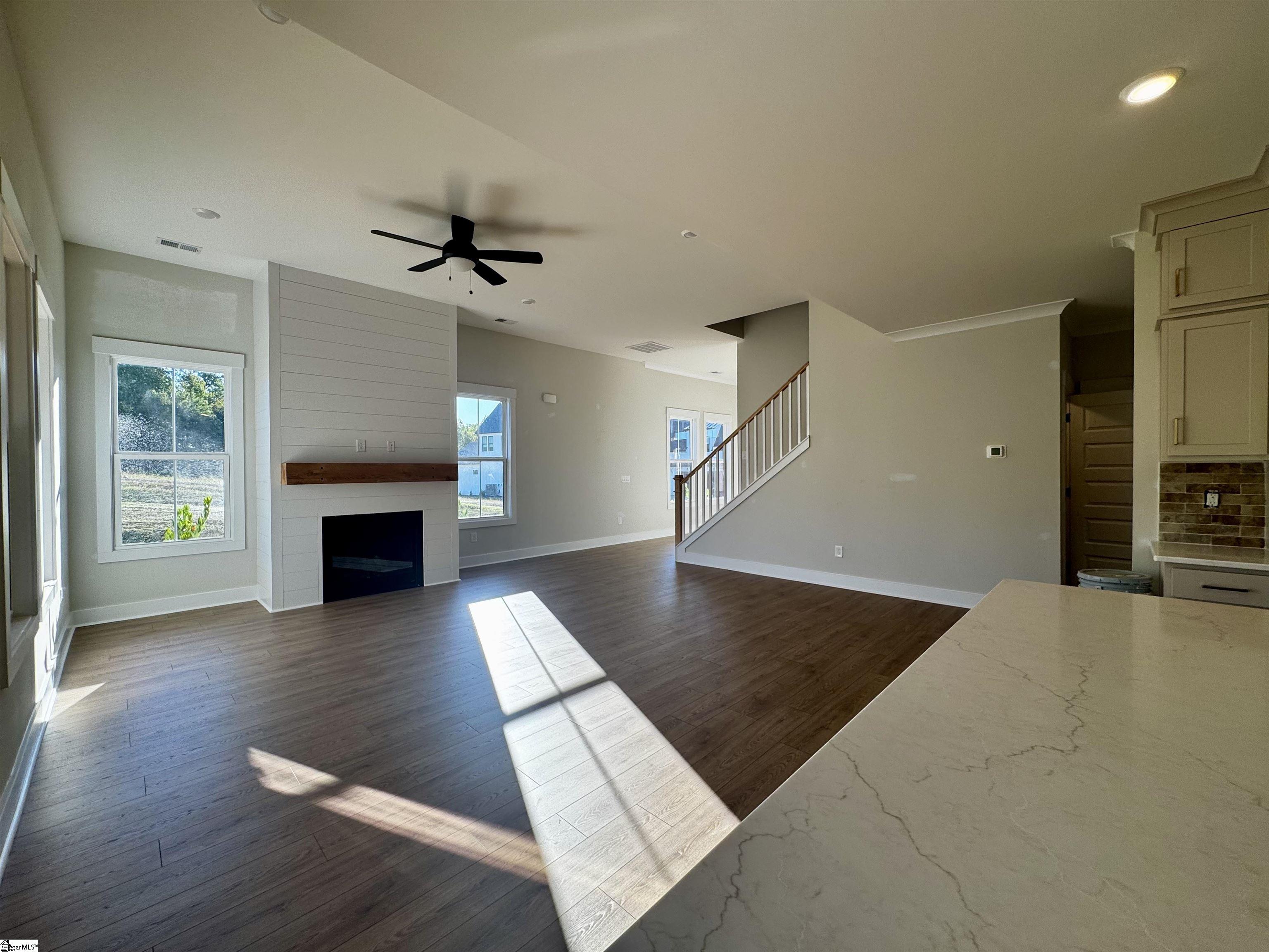 313 Ever Silvers Lane Property Photo 6