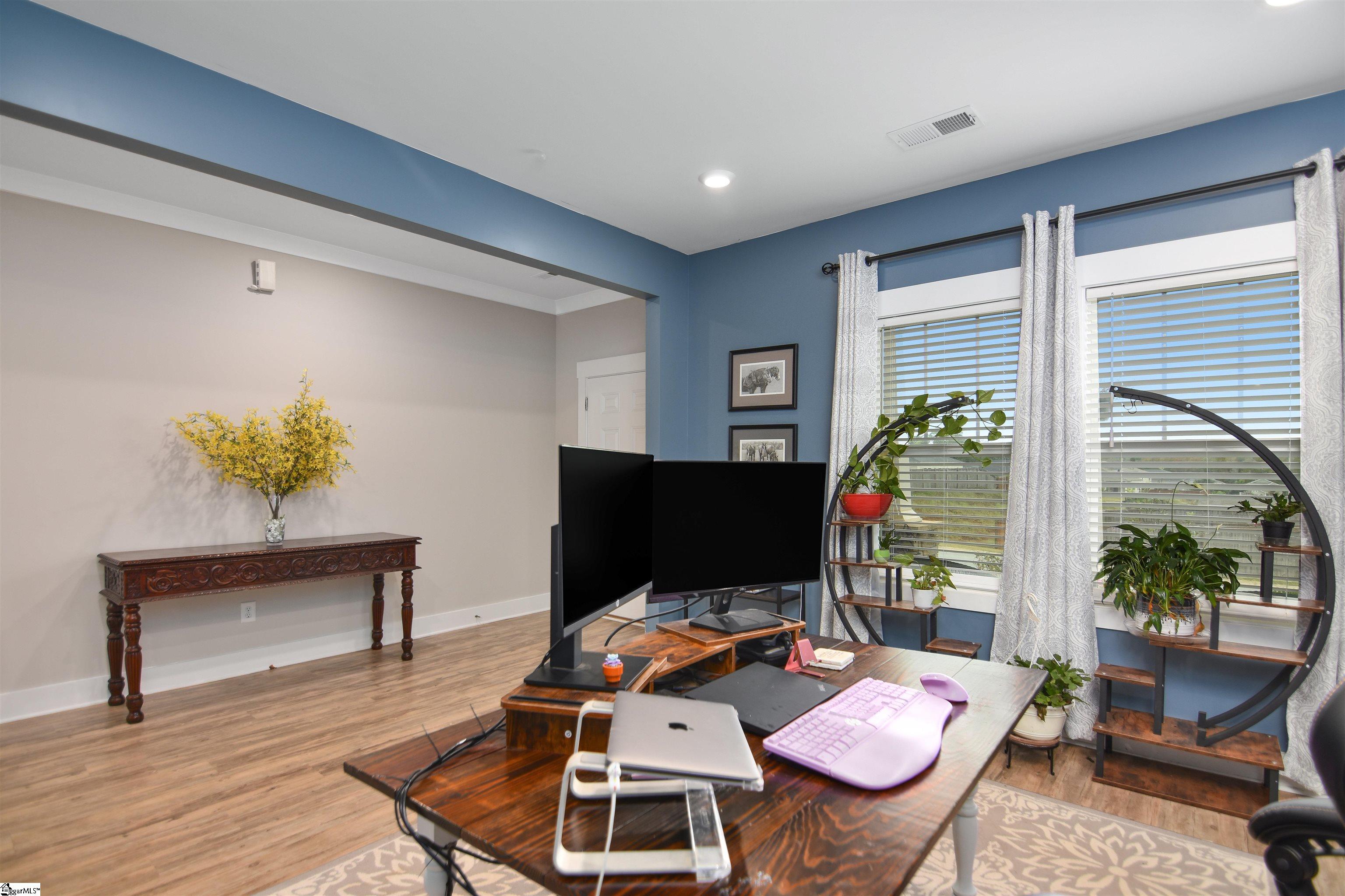 126 Walking Stick Way Property Photo 10