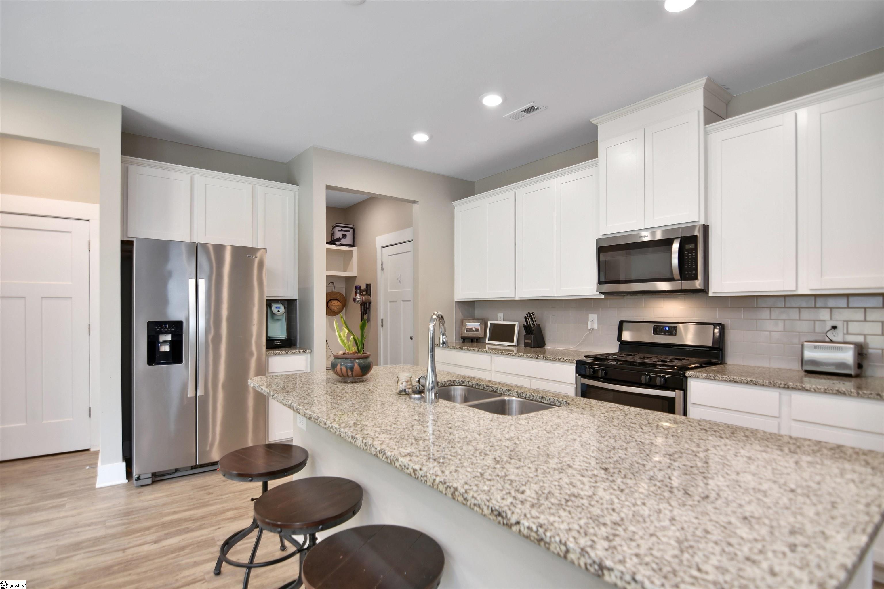 126 Walking Stick Way Property Photo 13