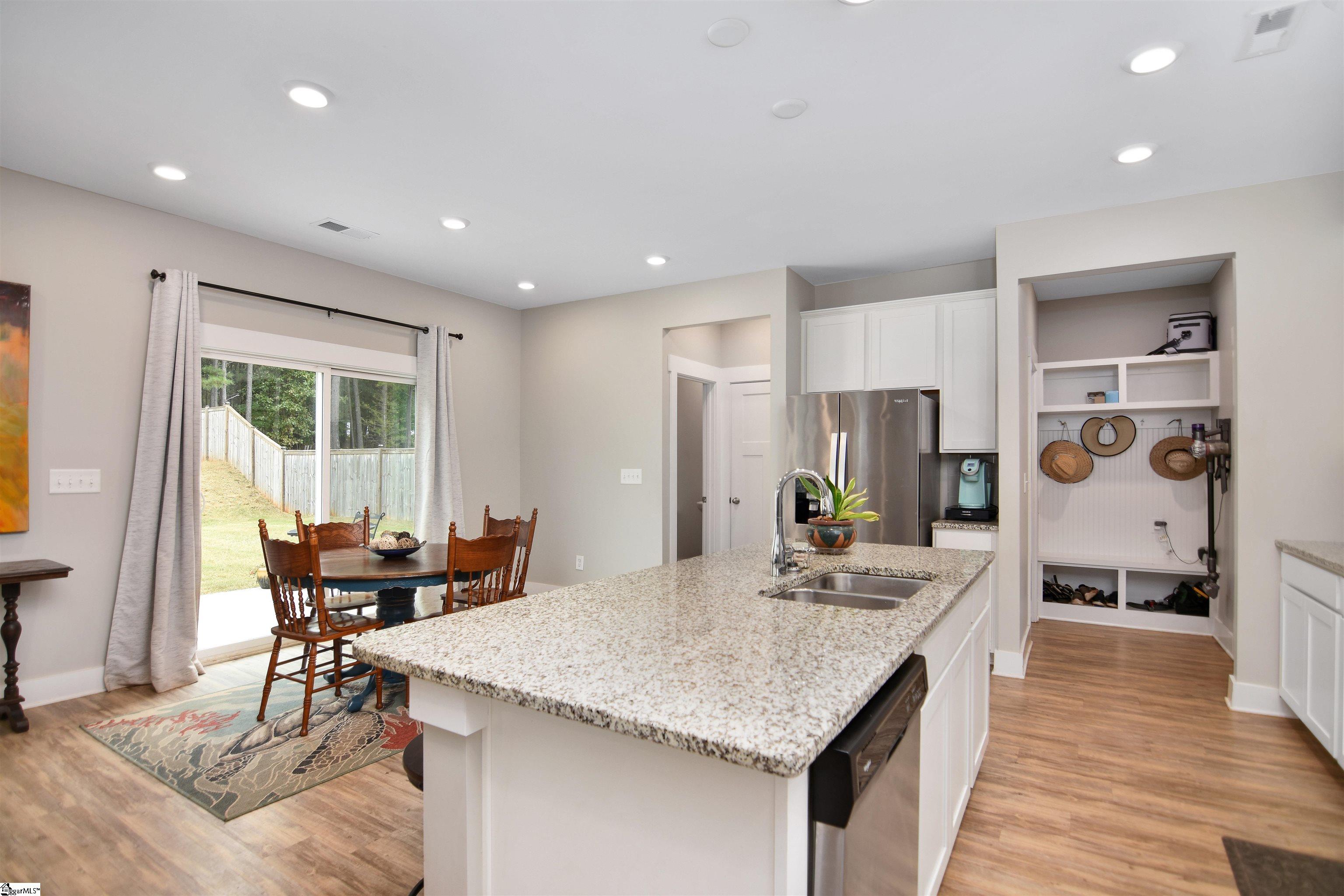 126 Walking Stick Way Property Photo 14