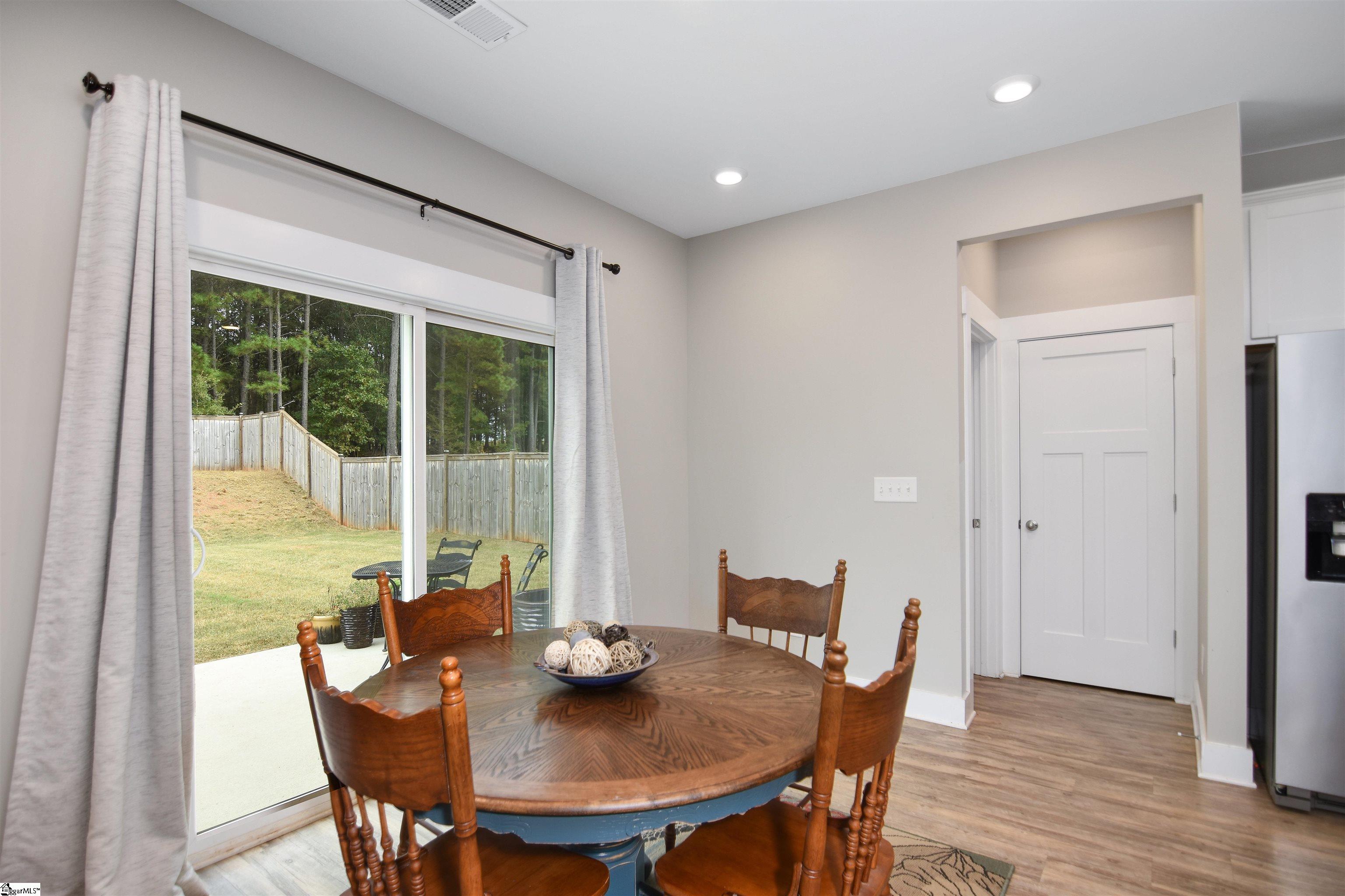 126 Walking Stick Way Property Photo 16