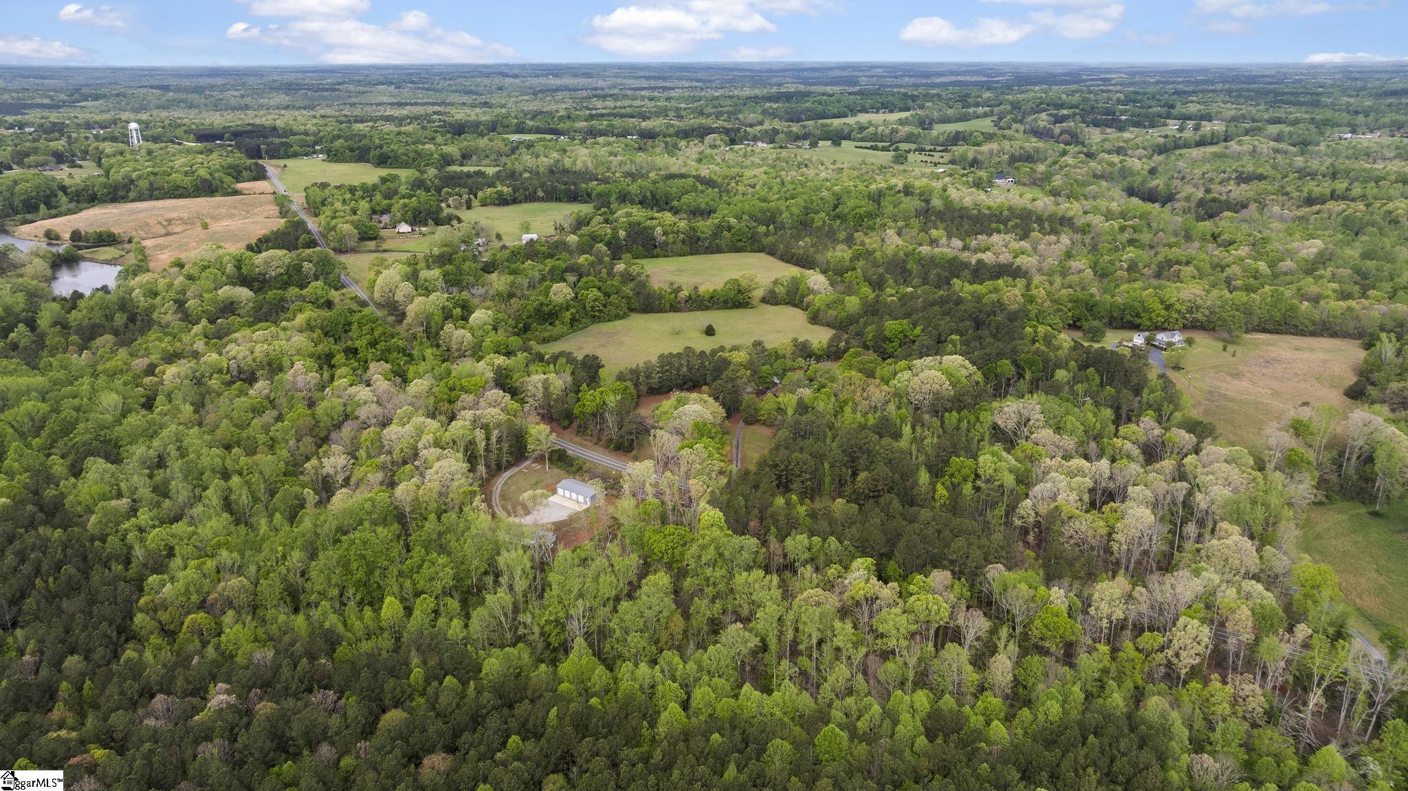 10795 Highway 252 Property Photo 6