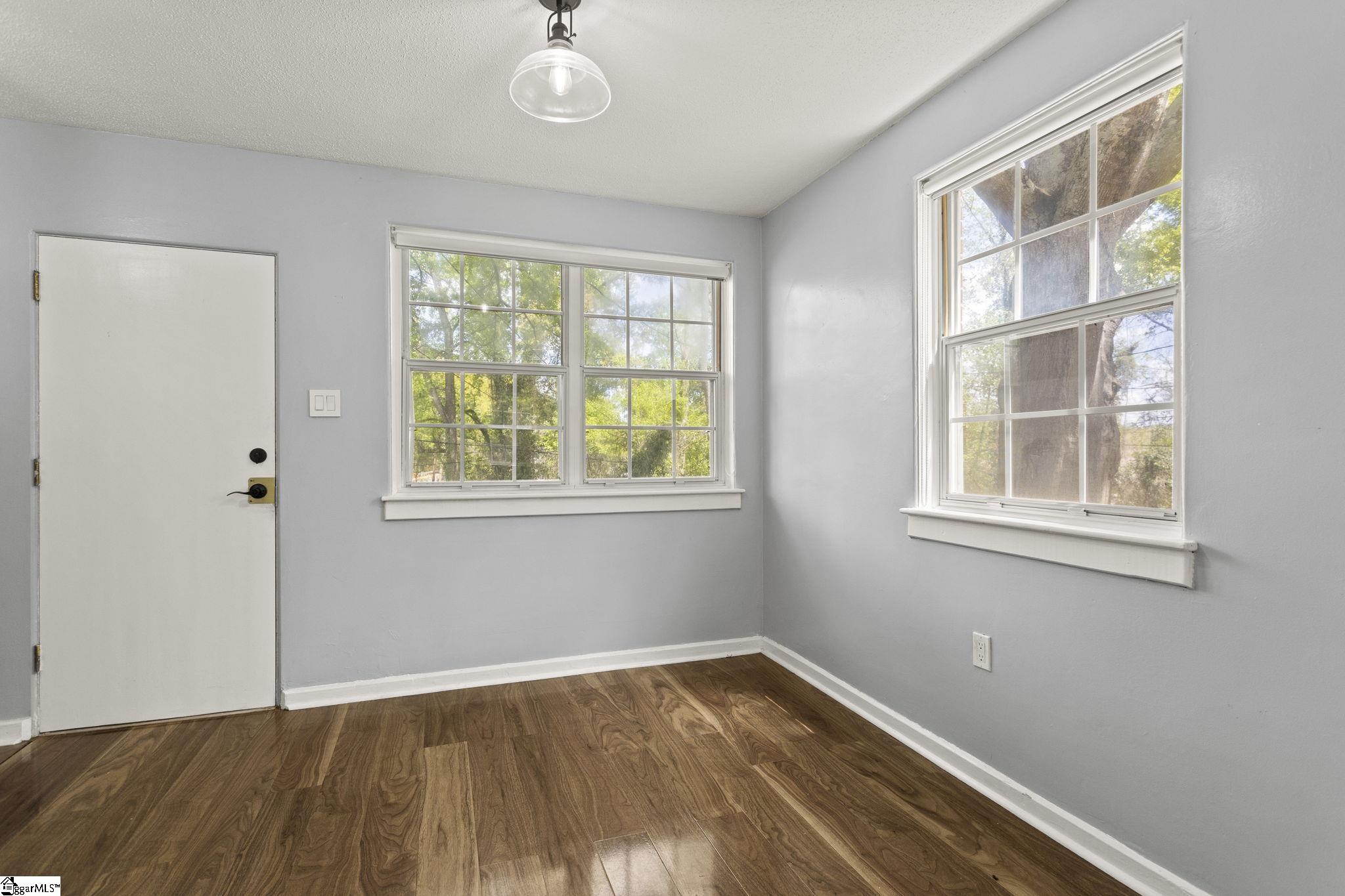 11 Faris Circle Property Photo 10
