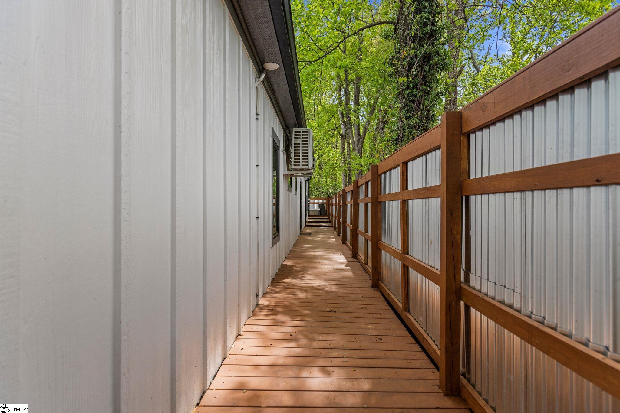 107 Spencer Street Property Photo 36