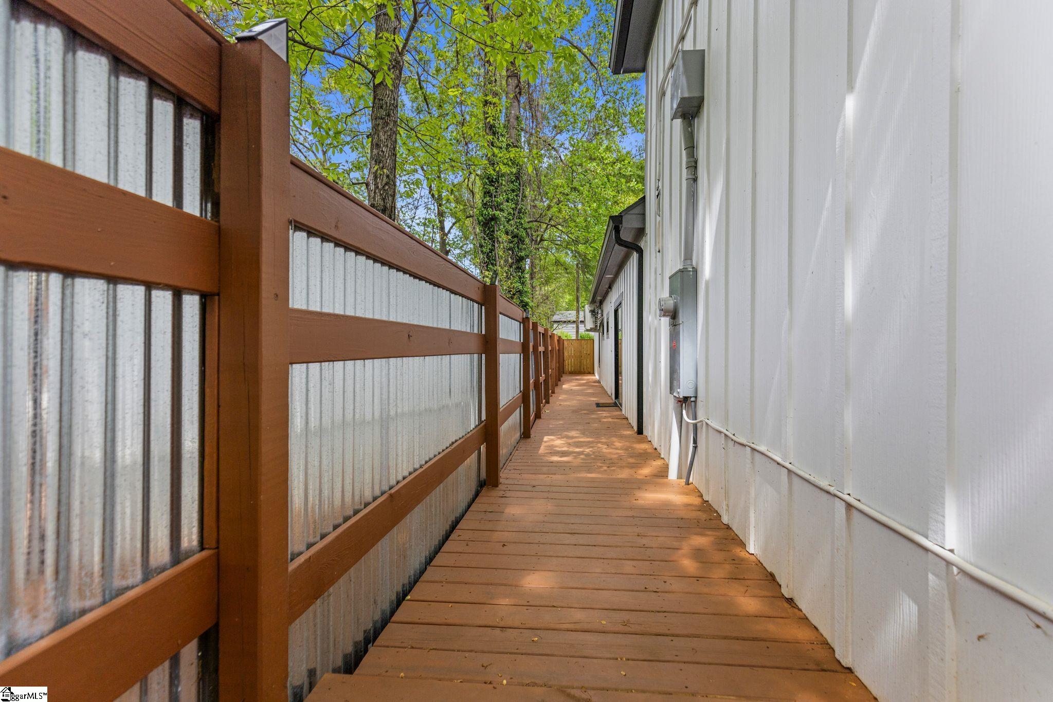 107 Spencer Street Property Photo 37