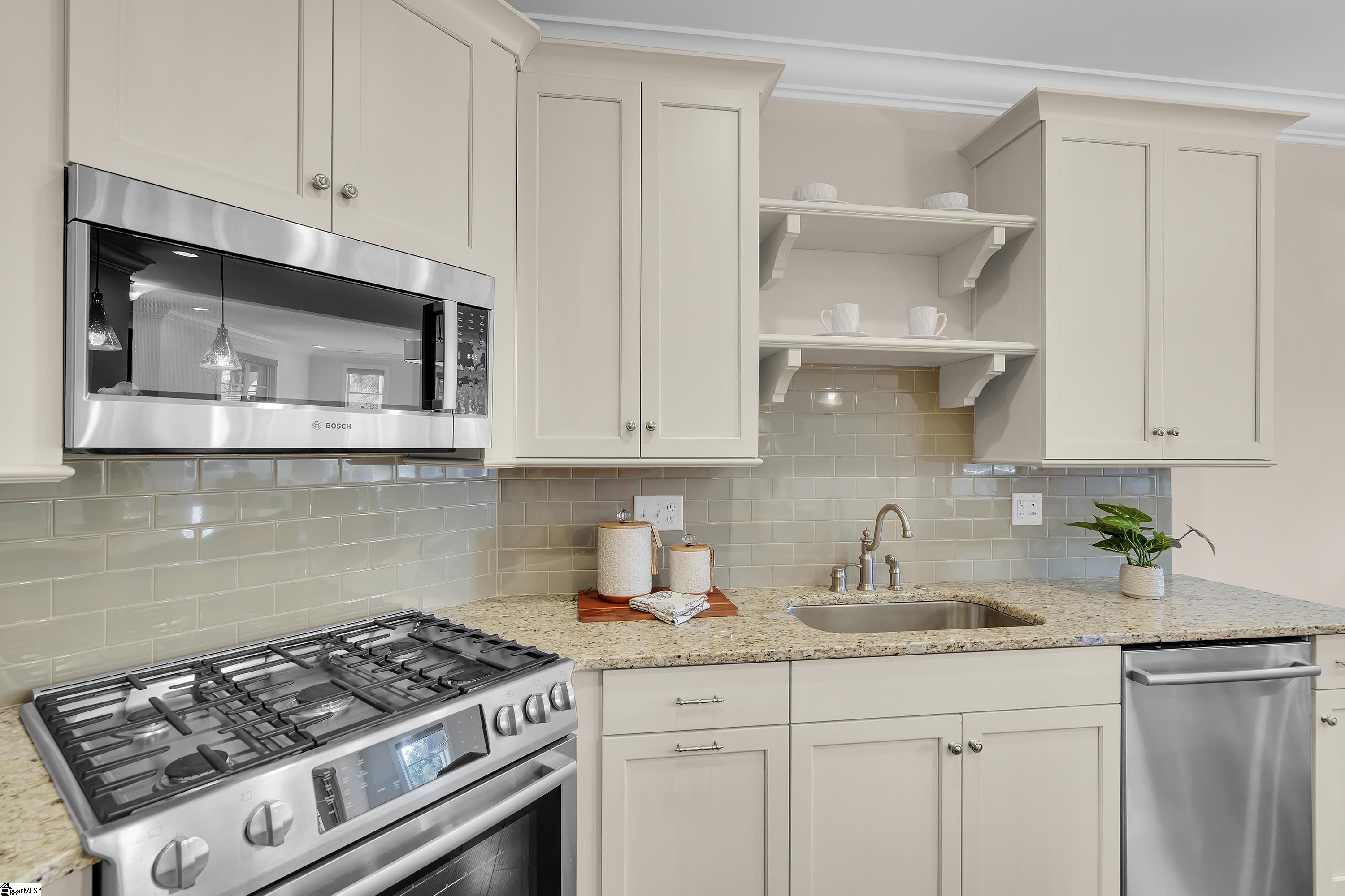 1 Village Mews Road Property Photo 12