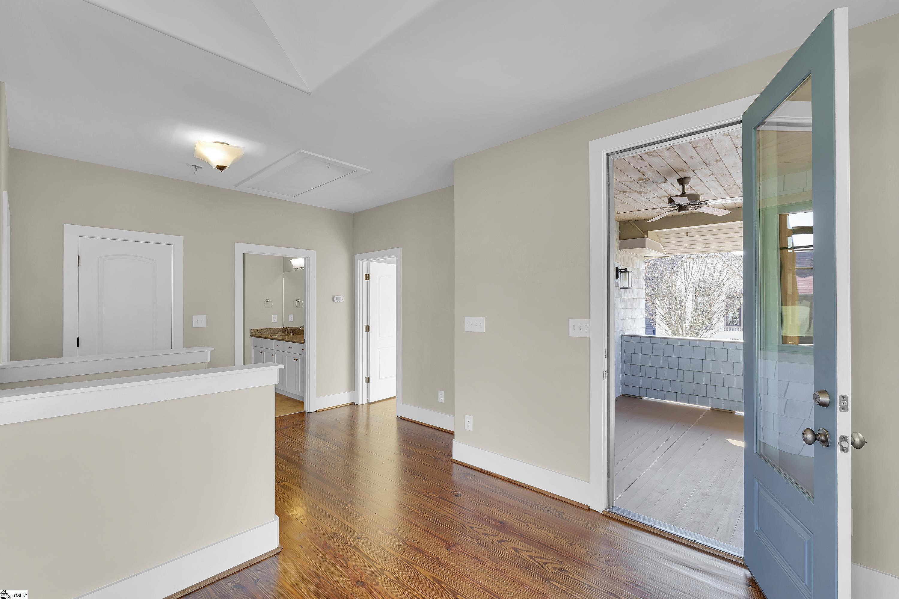 1 Village Mews Road Property Photo 16
